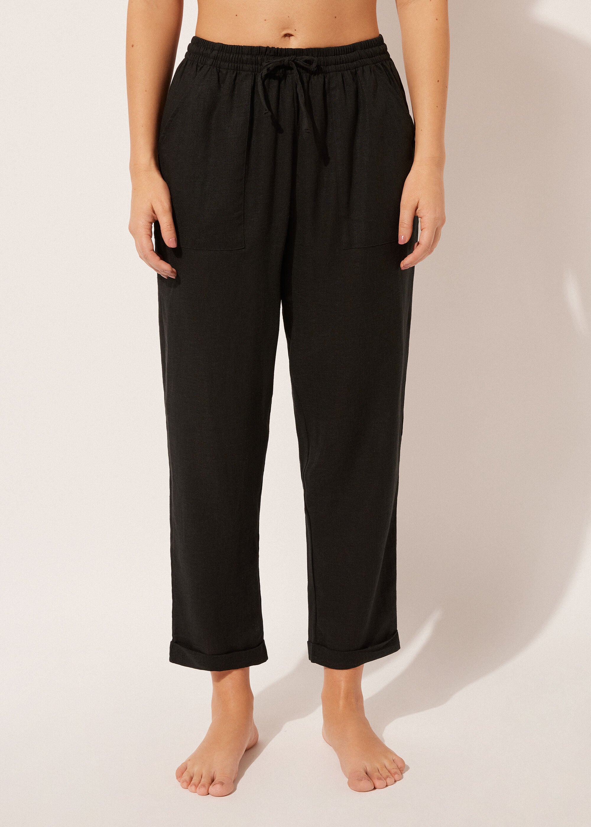 מכנסי פשתן ארוכים