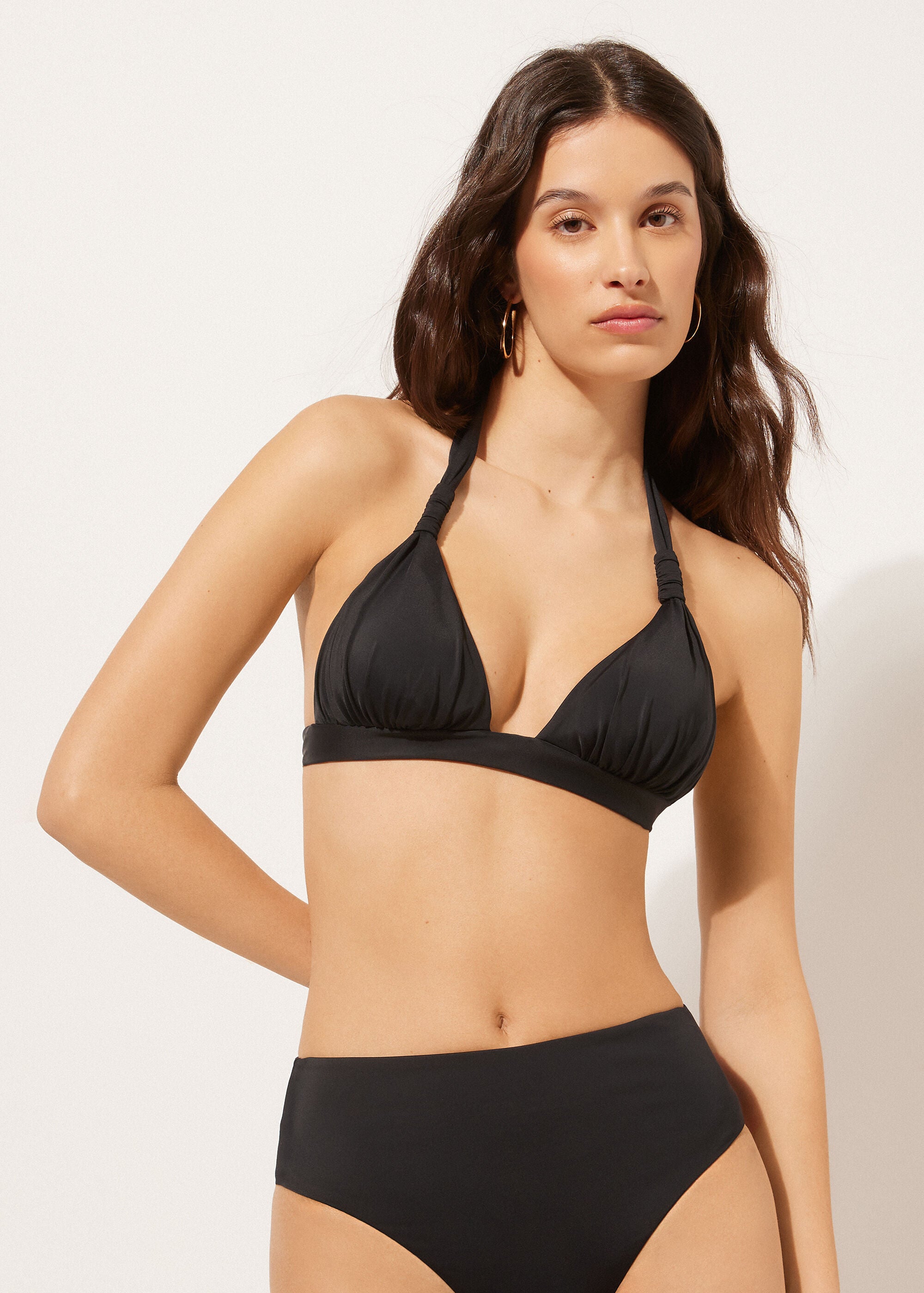 טופ ביקיני משולשים Scultura