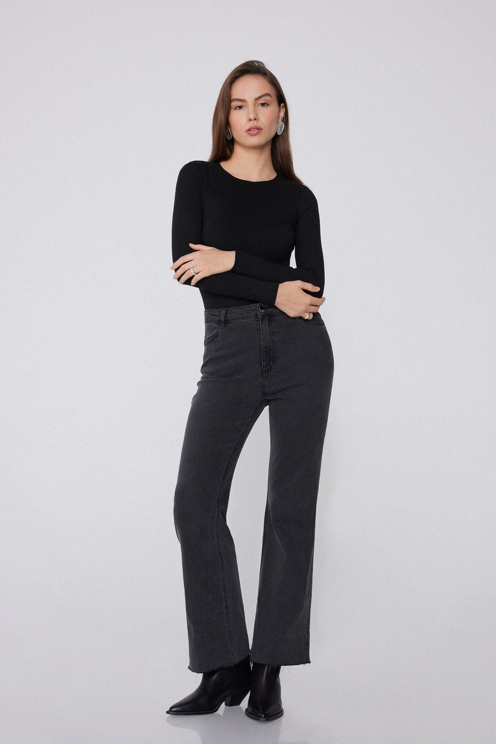 חולצה תרמית Invisible עם מפתח עגול