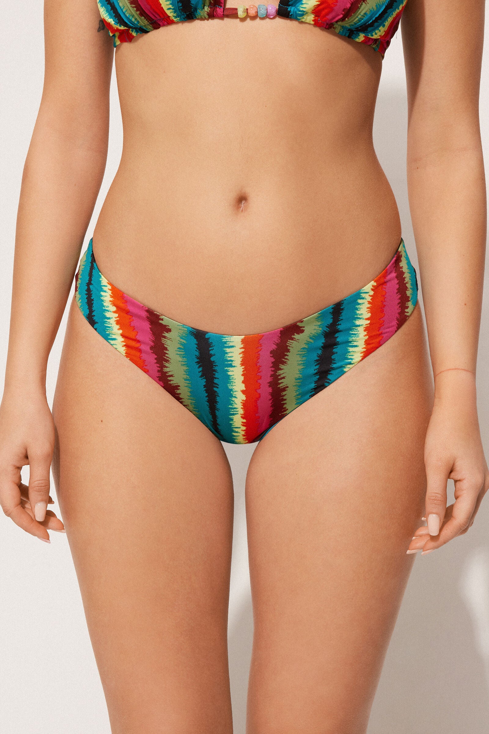 תחתוני ביקיני ברזילאיים Vibrant Stripes High-Leg