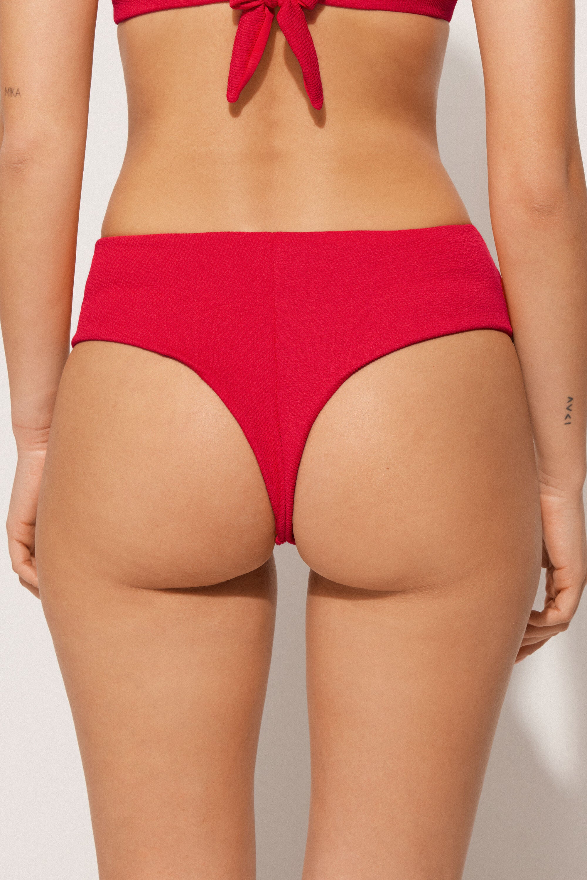 תחתוני ביקיני ברזילאיים High-Waist