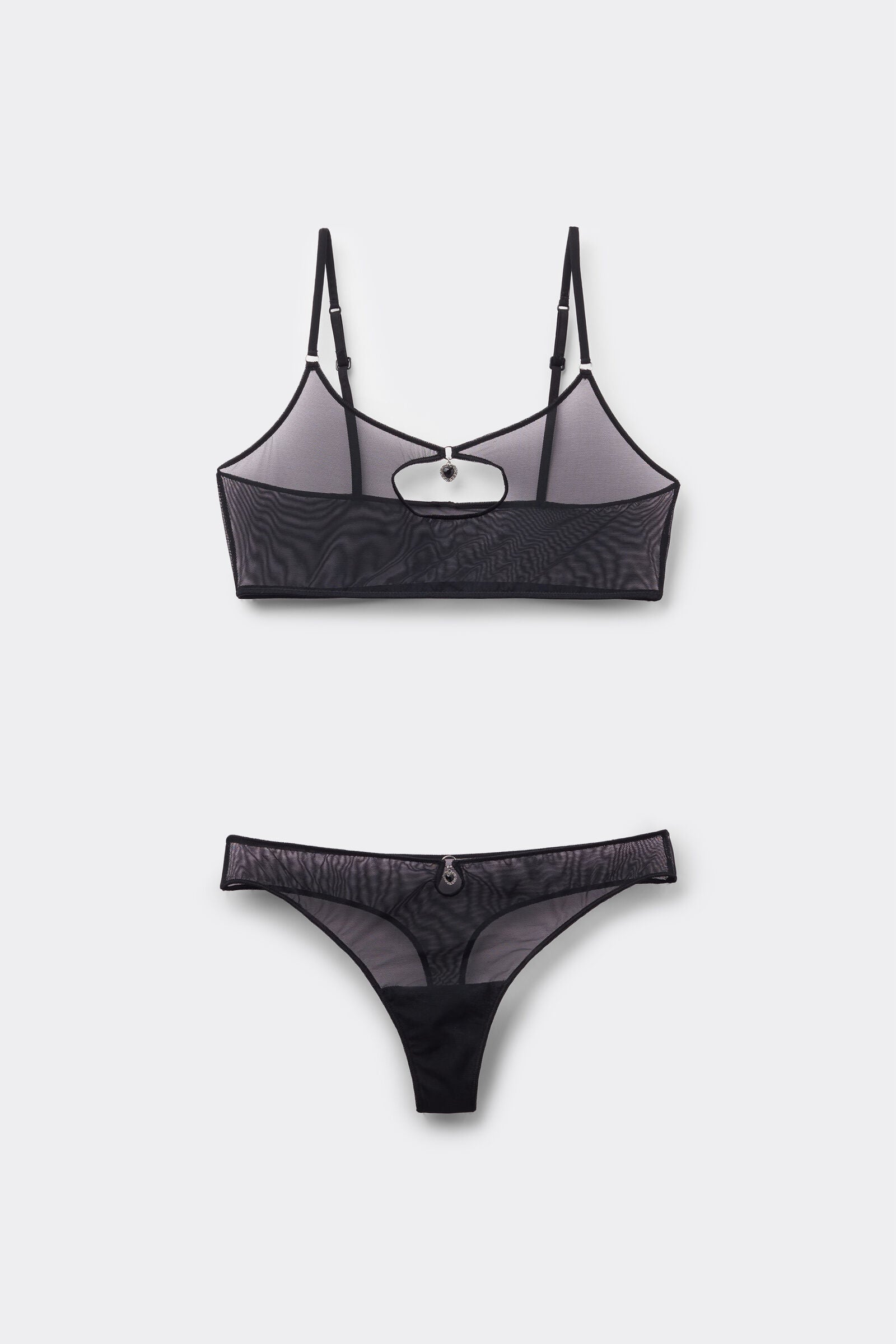 סט חזייה ותחתונים מבד טול שקוף