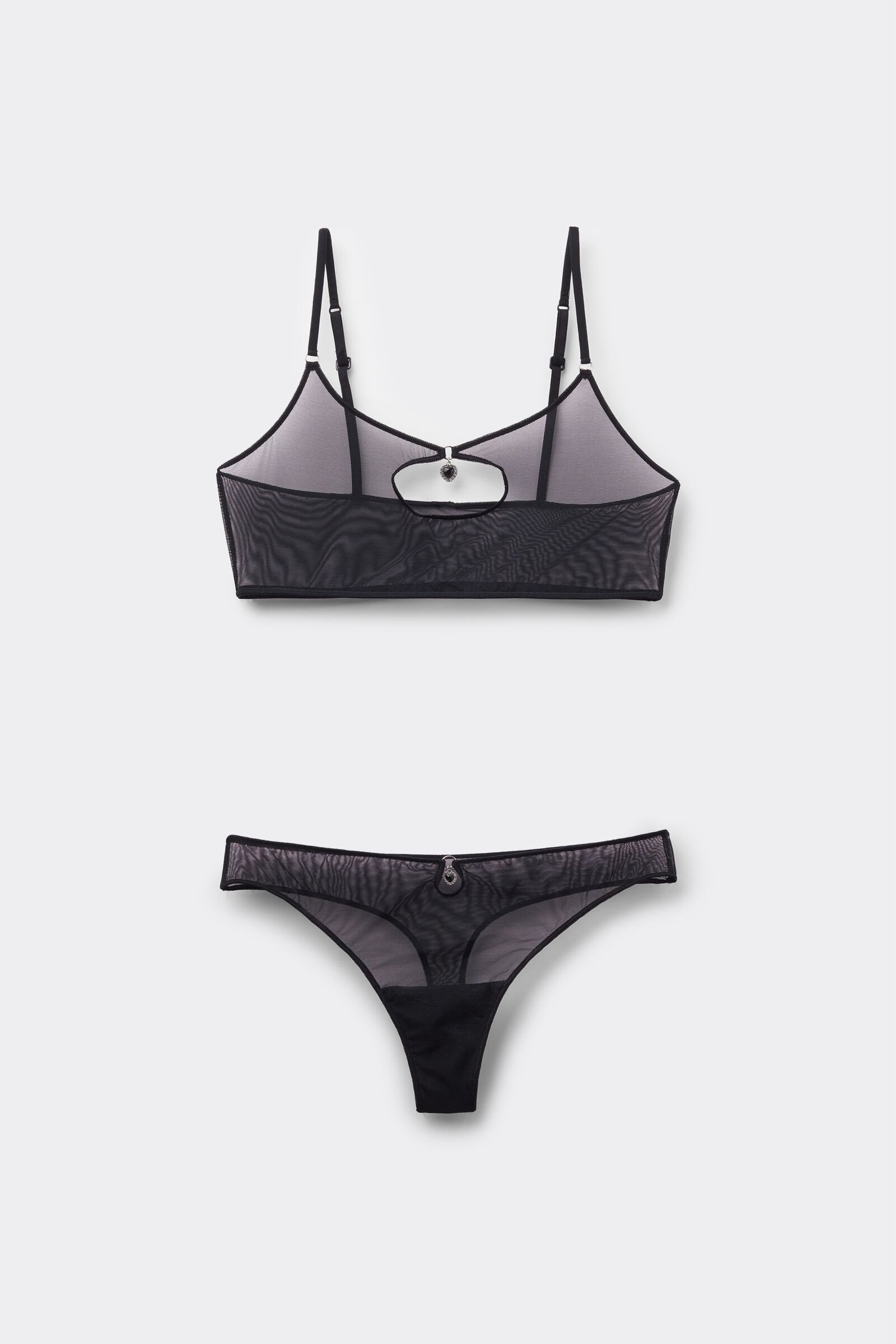 סט חזייה ותחתונים מבד טול שקוף