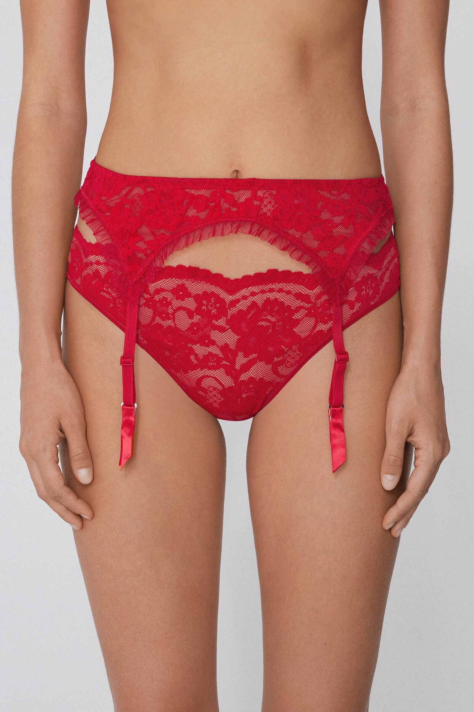 חגורת ביריות תחרה Romantic Fantasy