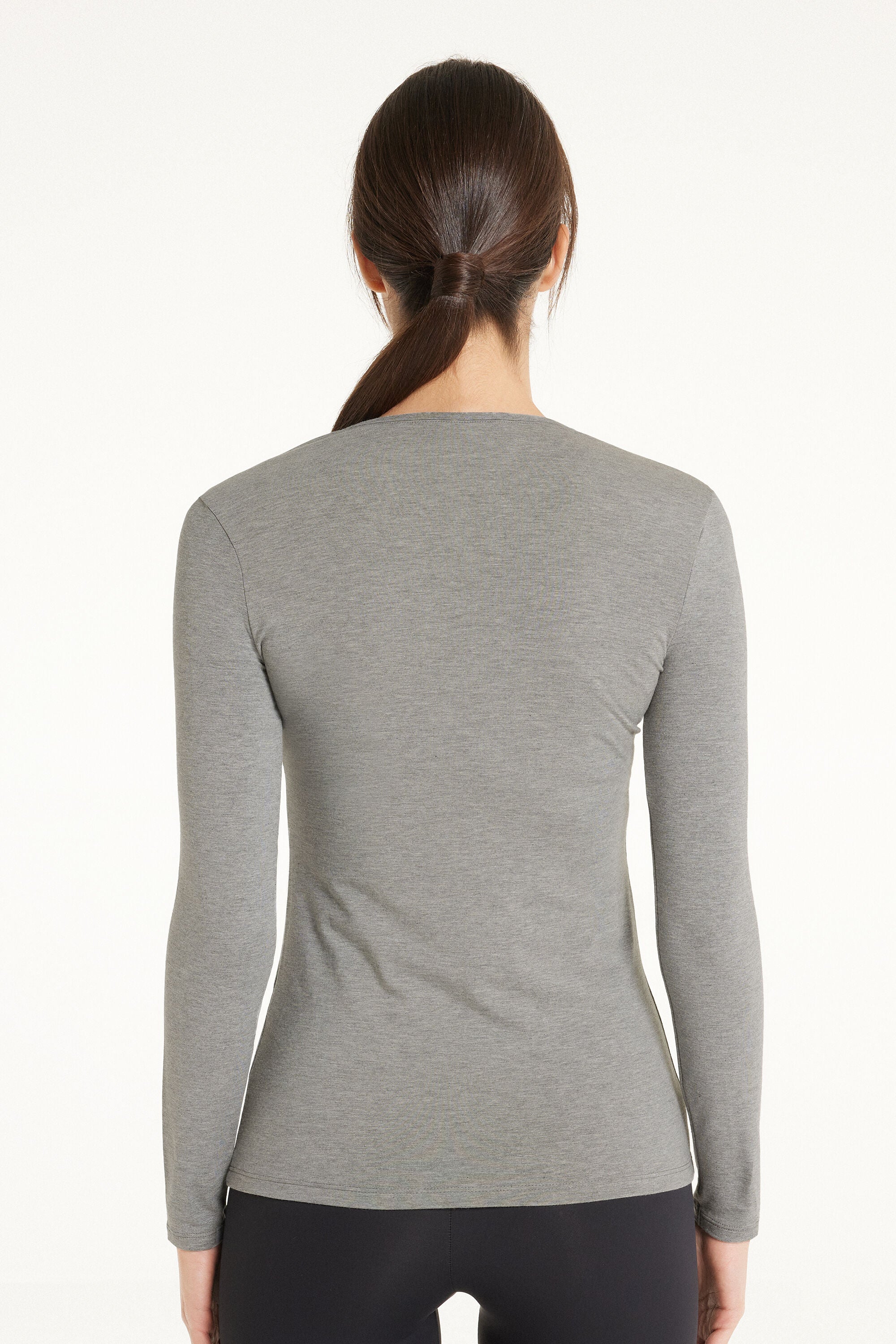 חולצה תרמית מפתח עגול