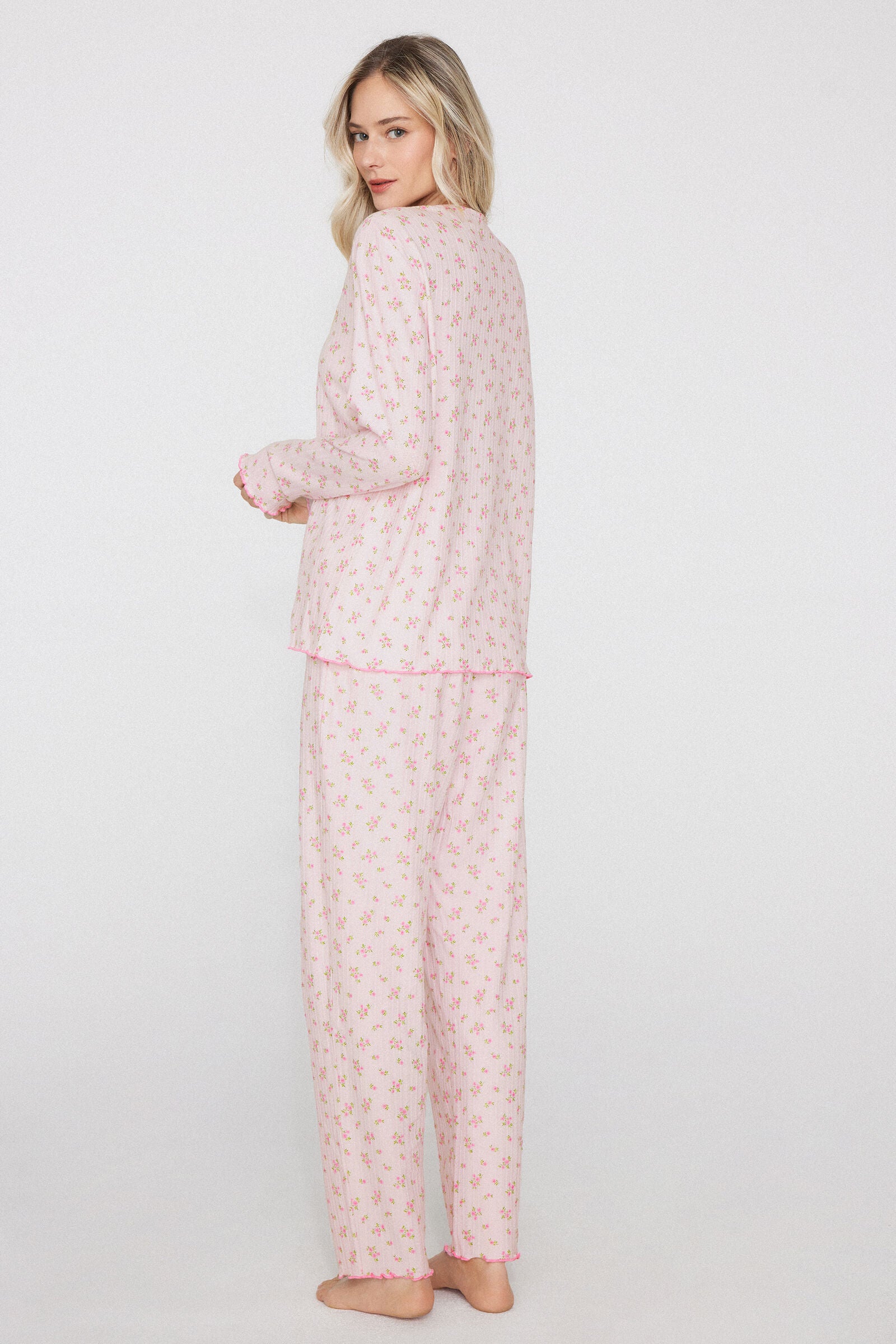 סט פיג'מה ריב עם הדפס פרחים