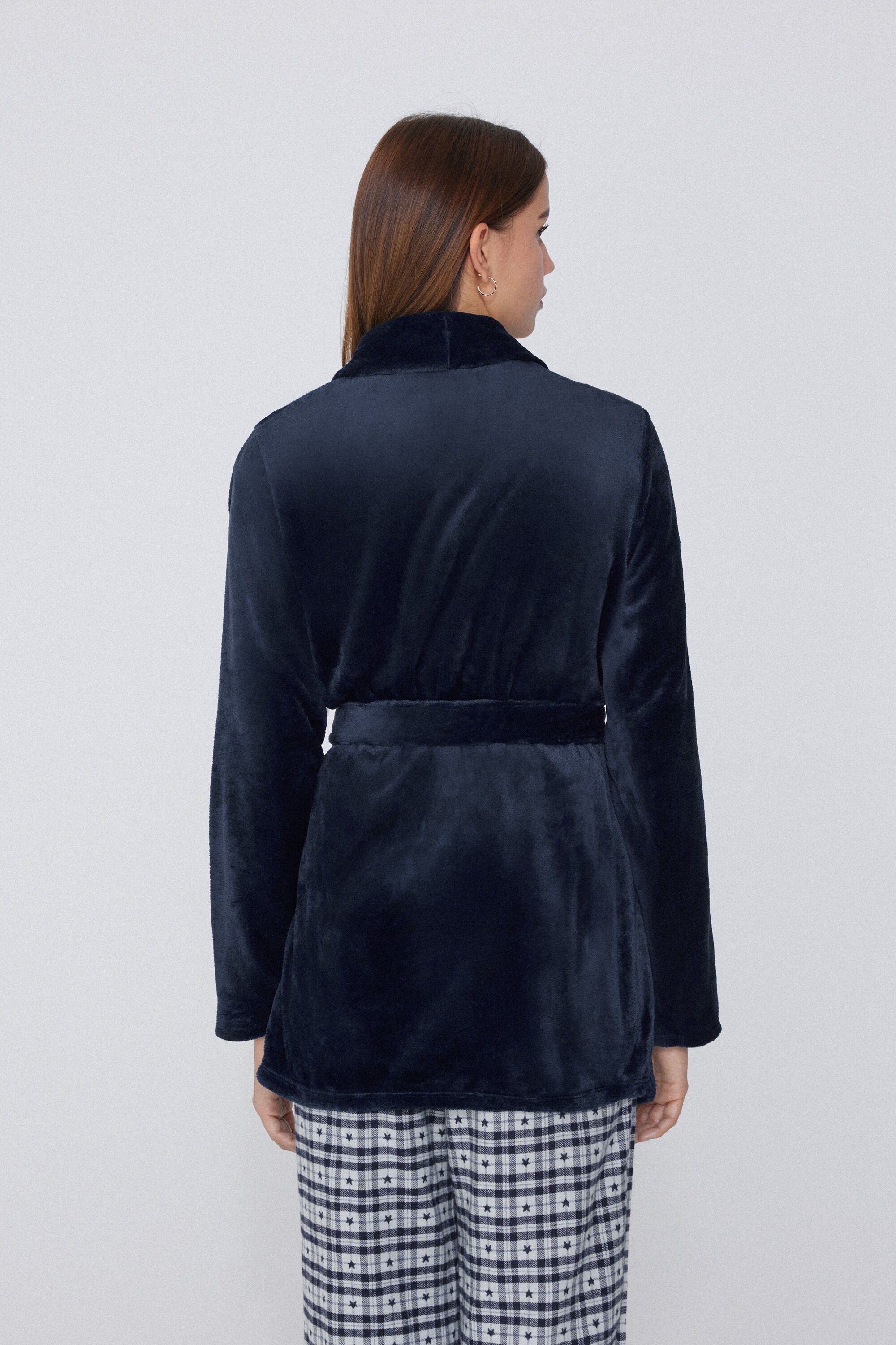 חלוק פליז קטיפתי