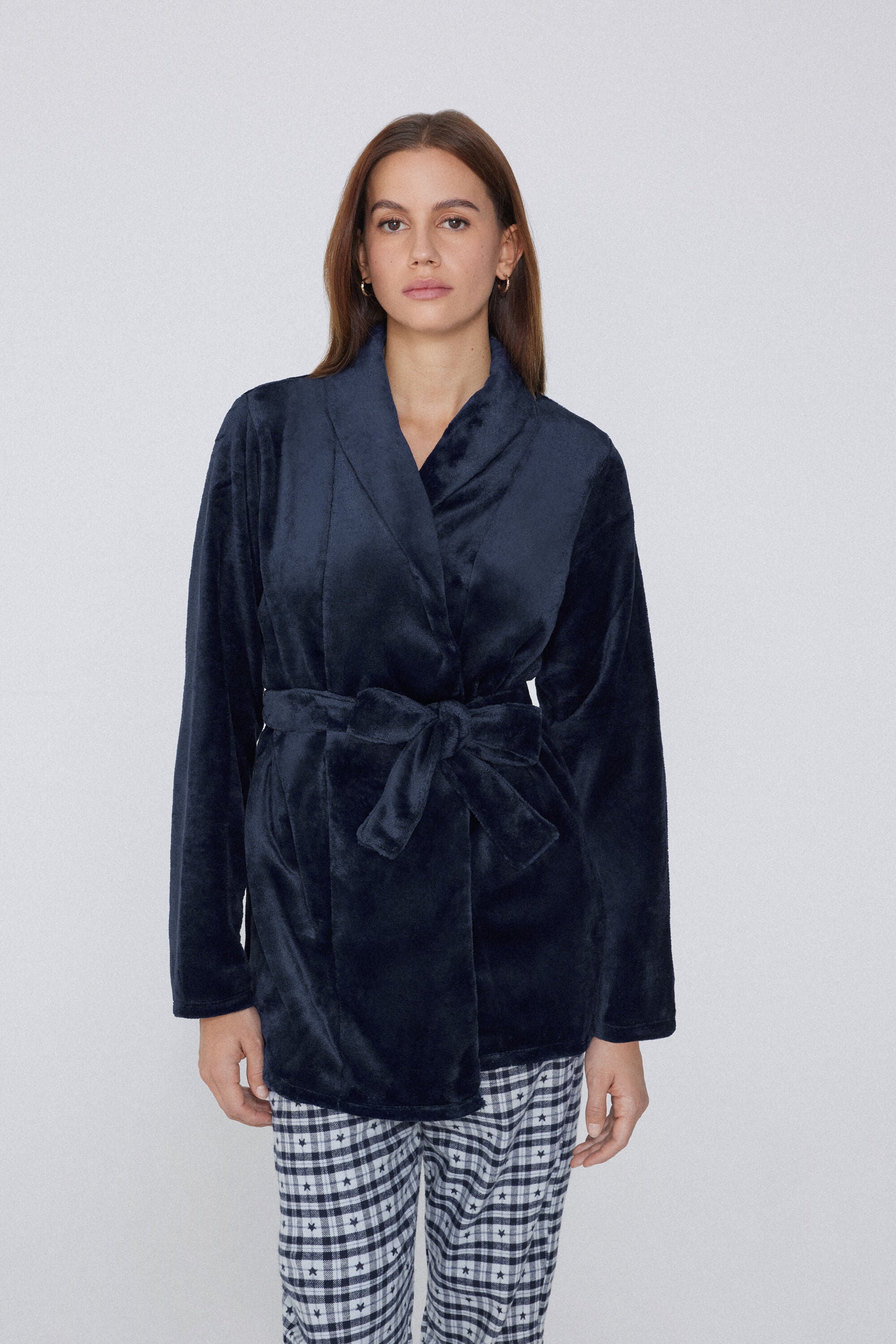 חלוק פליז קטיפתי