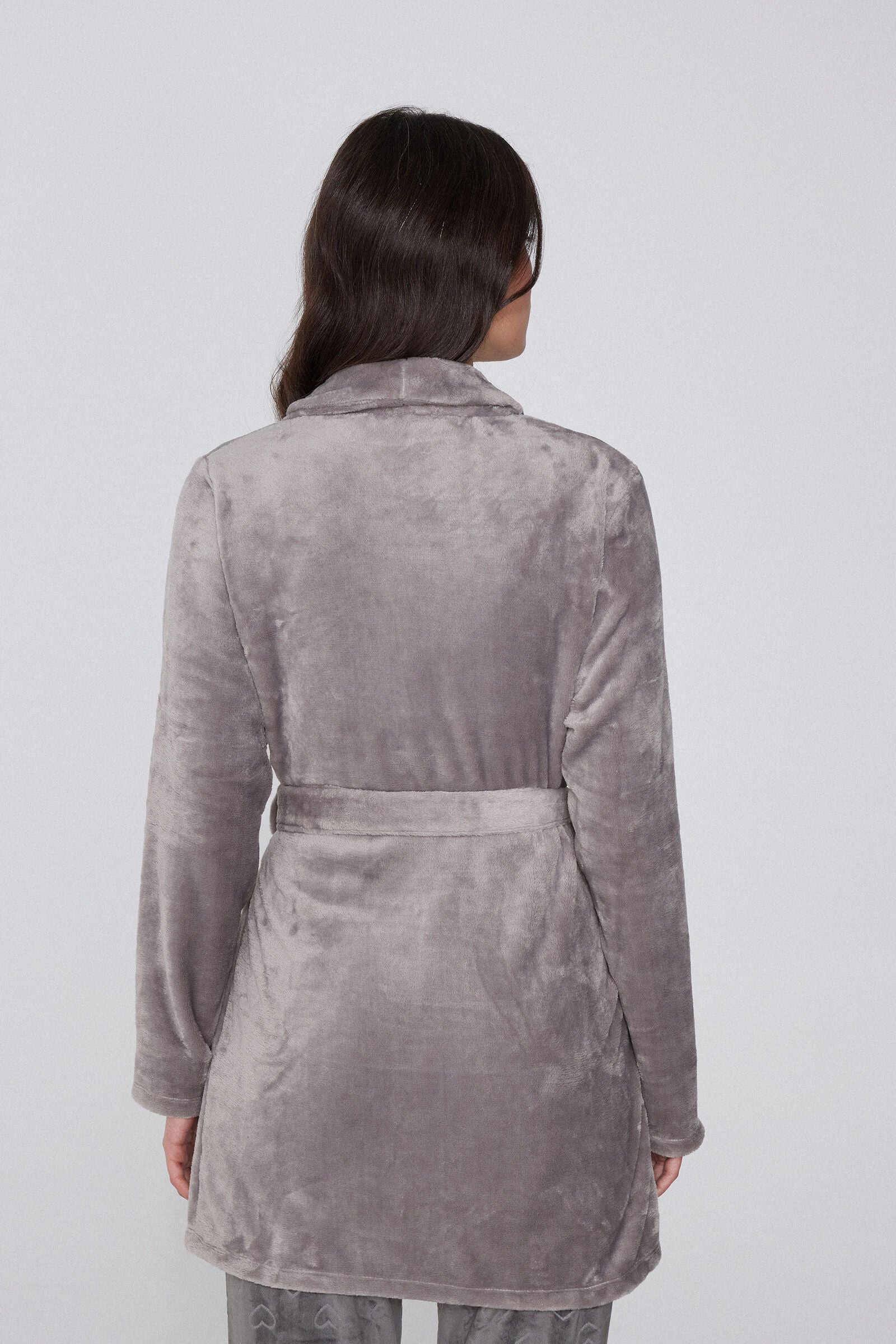 חלוק פליז קטיפתי