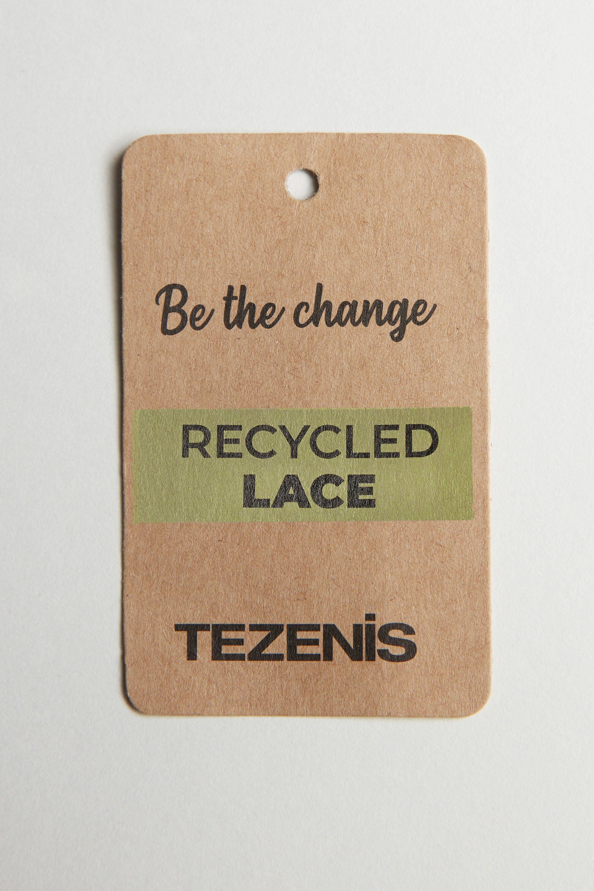 תחתוני תחרה ברזילאיים