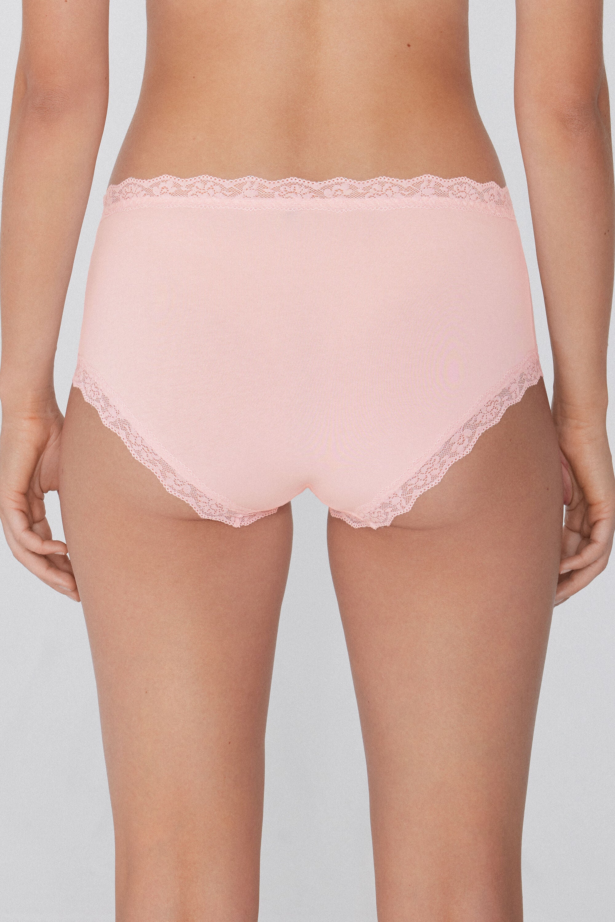 תחתונים High-Waist
