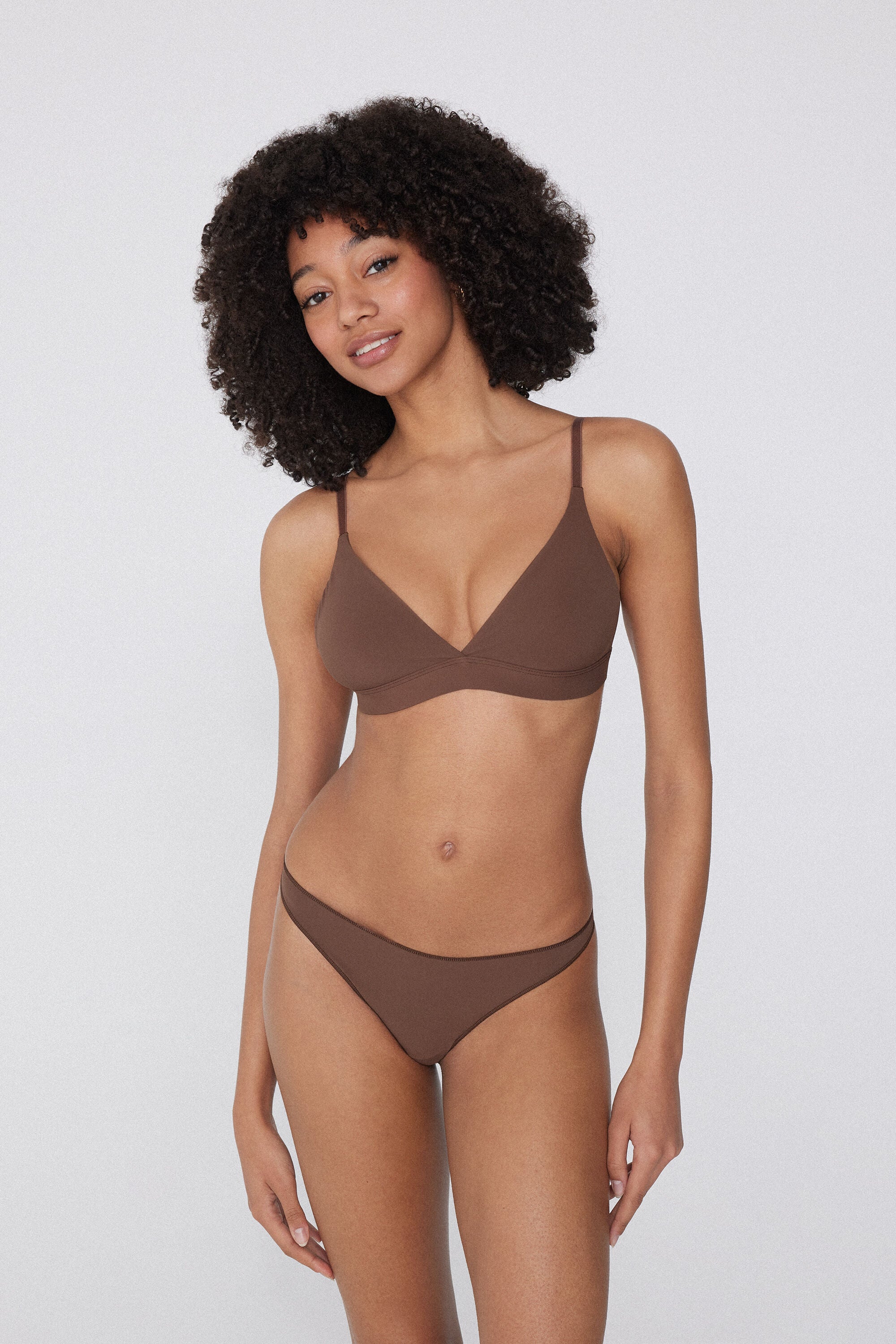 חזיית משולשים מיקרופייבר ממוחזר Lisbon