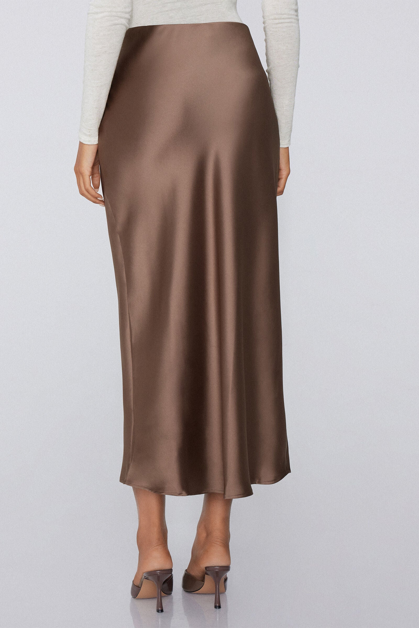 חצאית מידי סטן