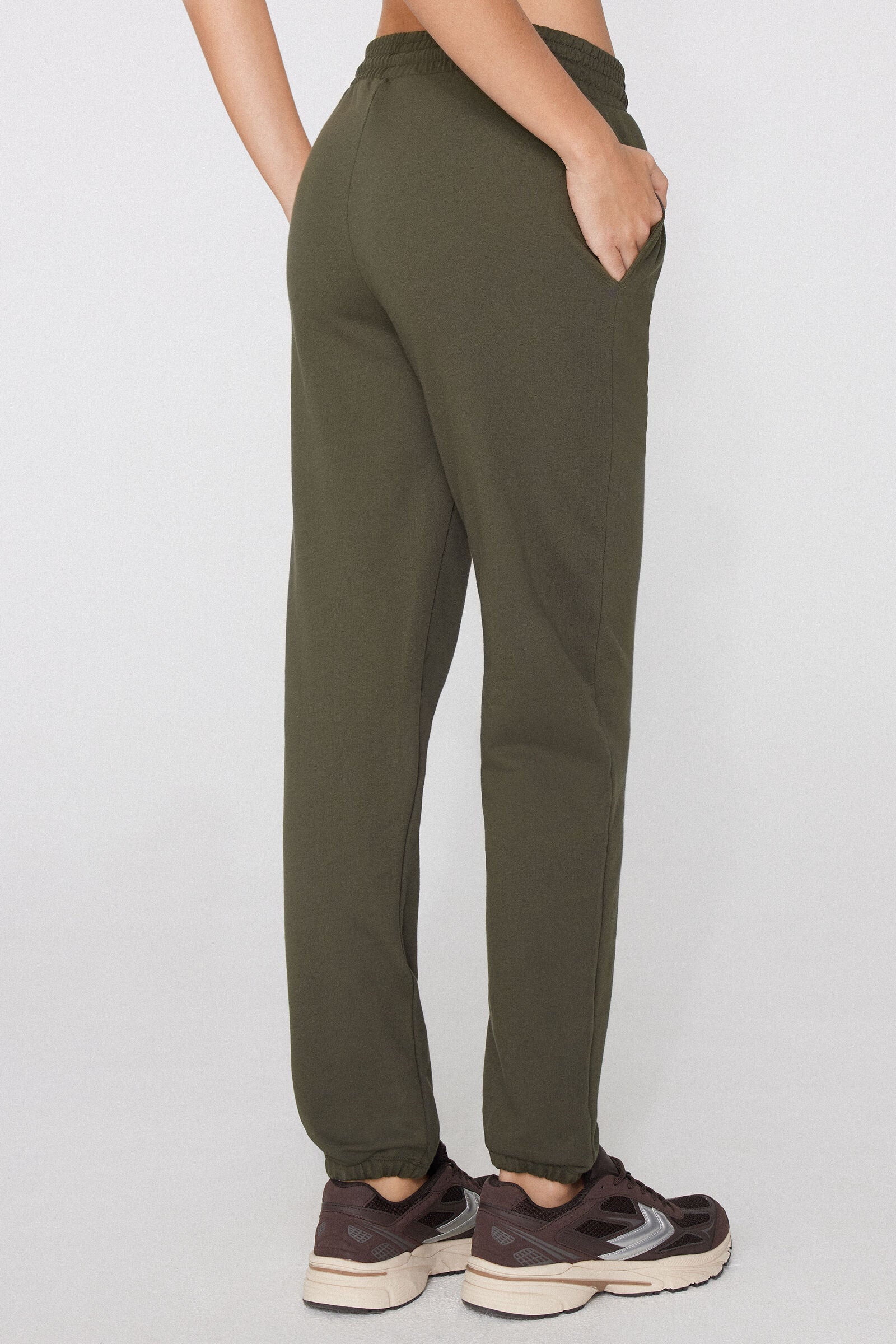 מכנסי טרנינג