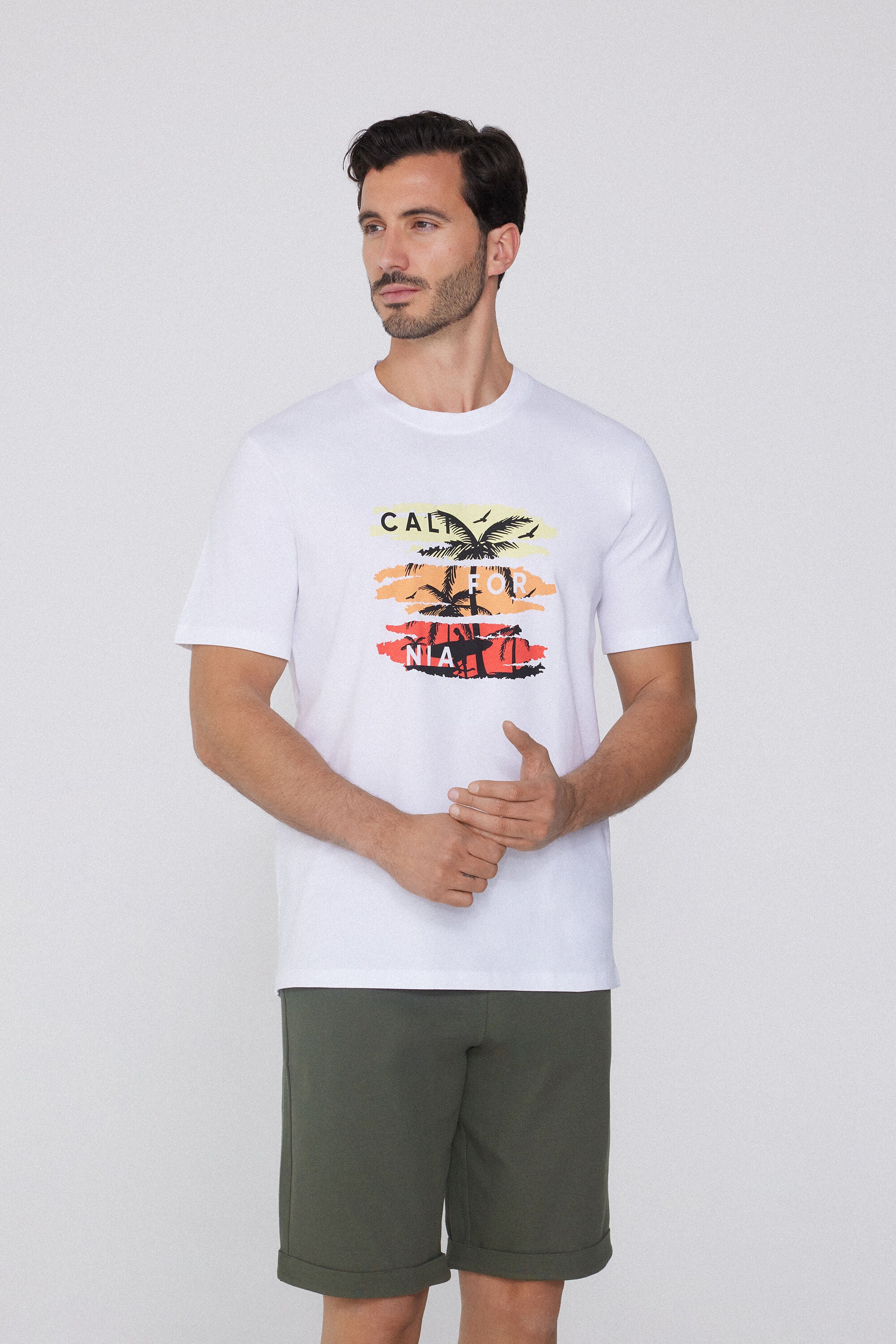 טי שירט עם הדפס CALIFORNIA