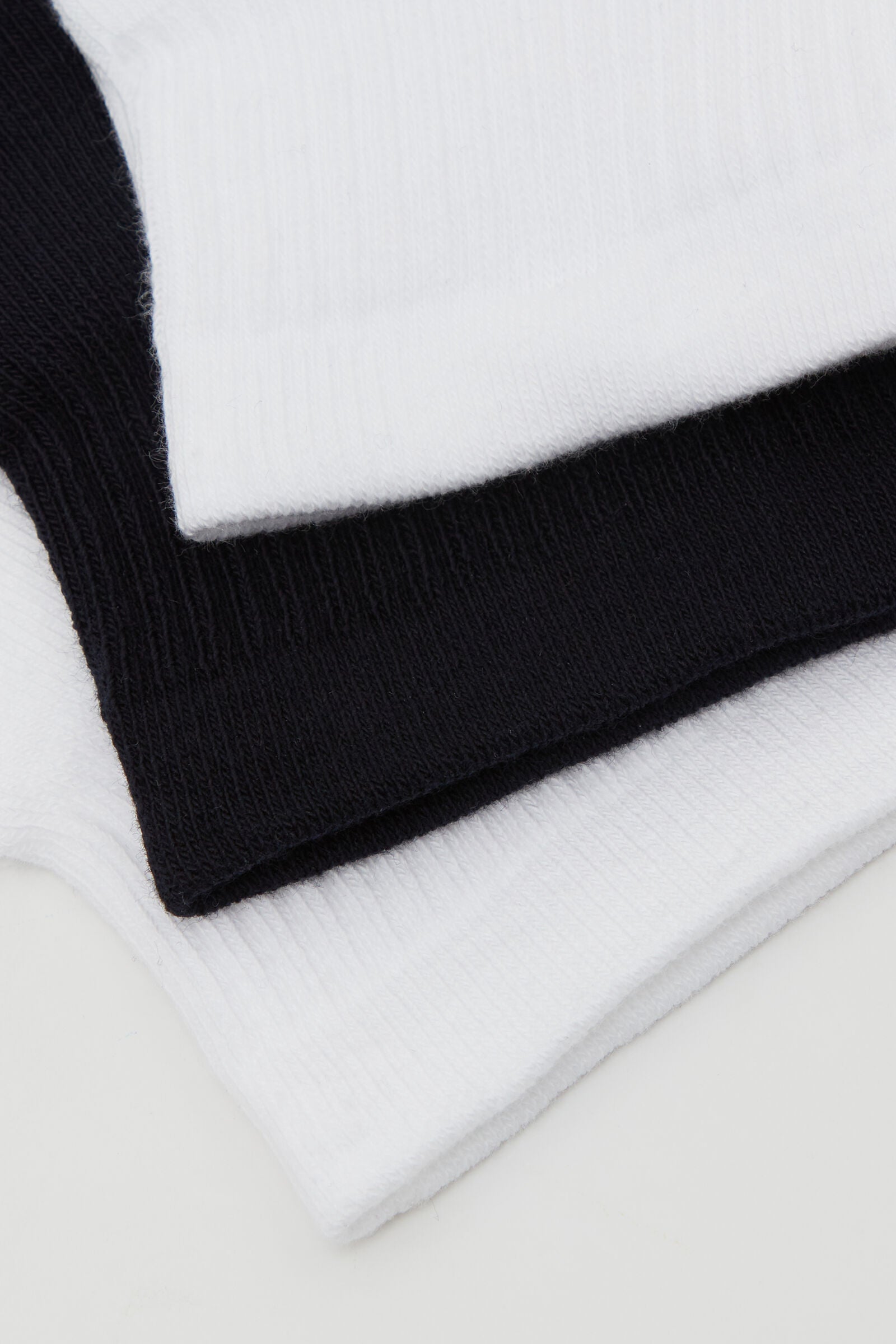 מארז 3 גרבי ספורט כותנה לגברים