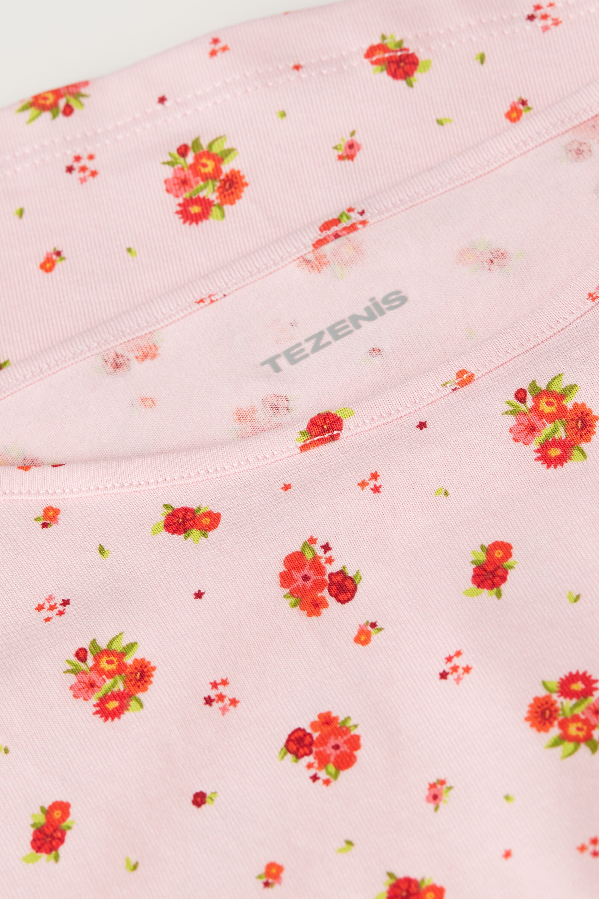 גופיית ספגטי עם הדפס פרחוני