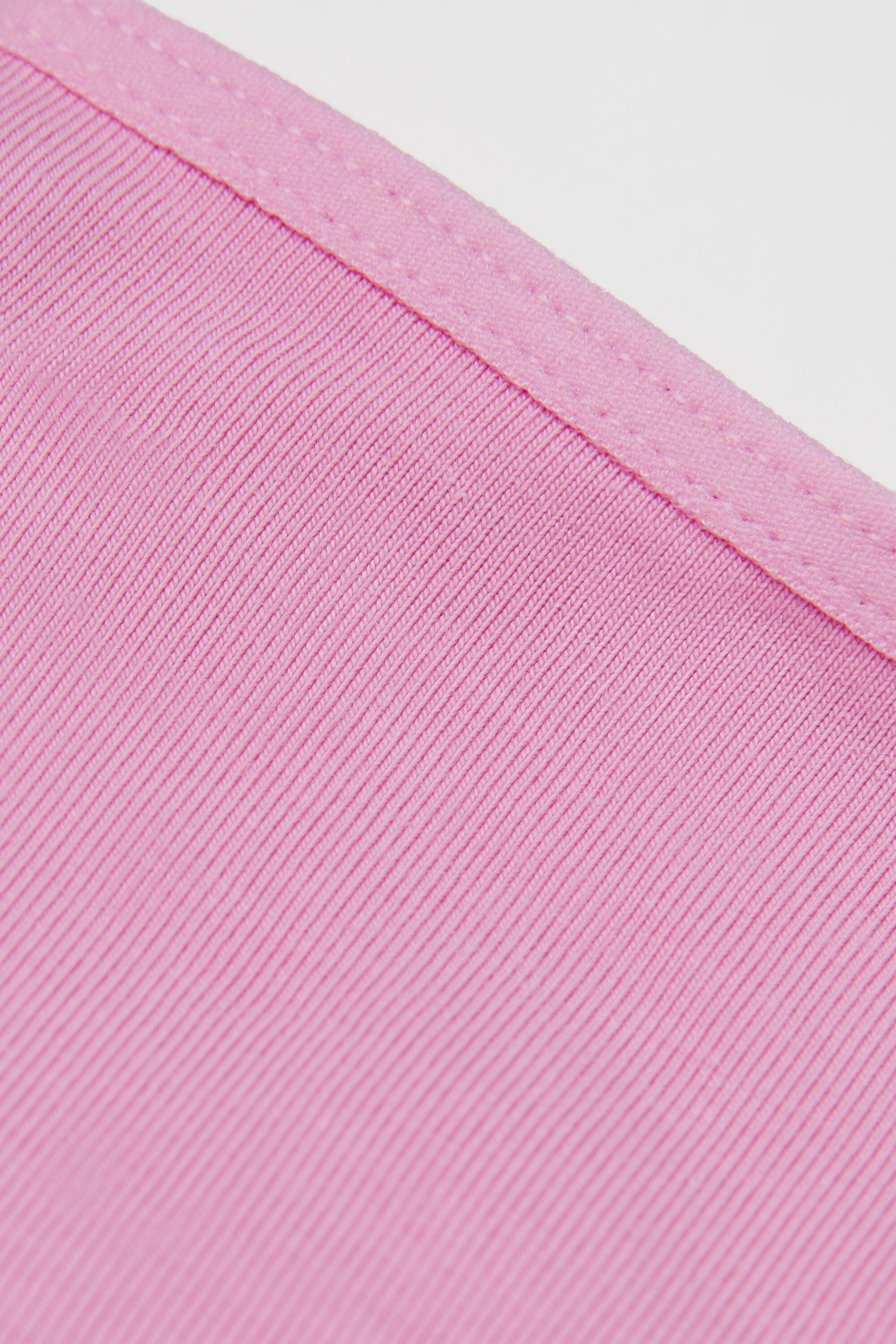 תחתוני בייסיק