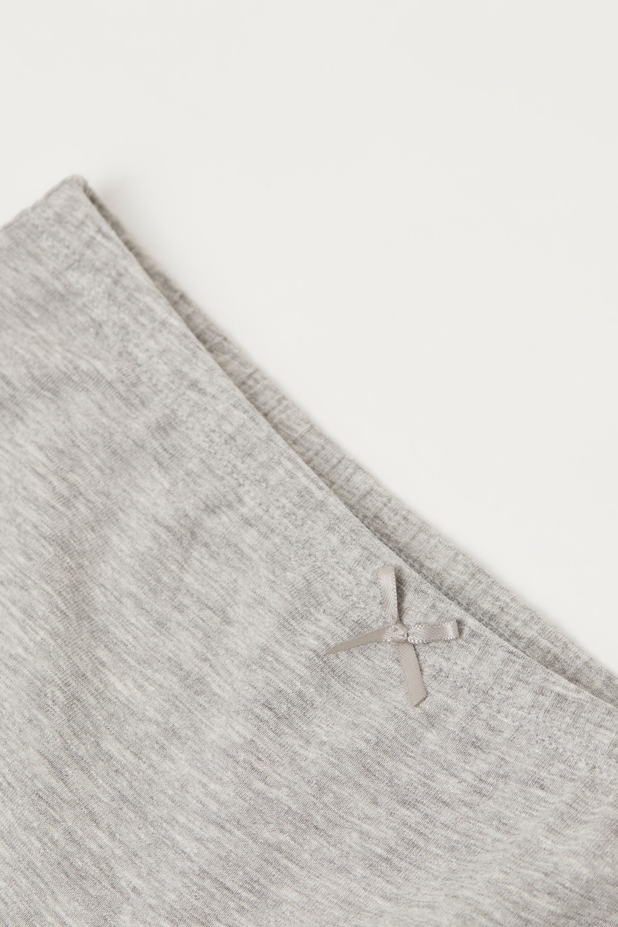 מכנסיים קצרים