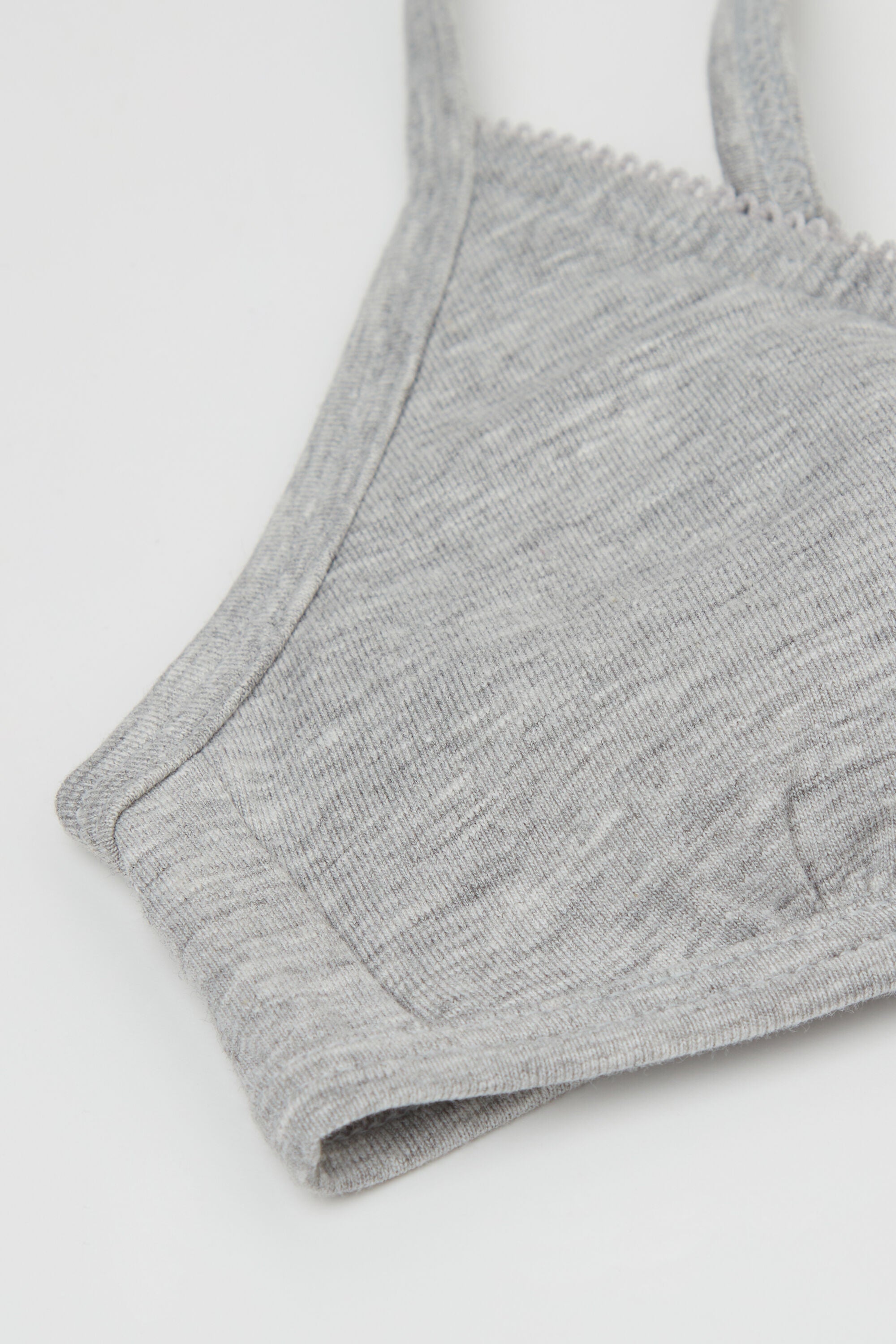 חזיית משולשים