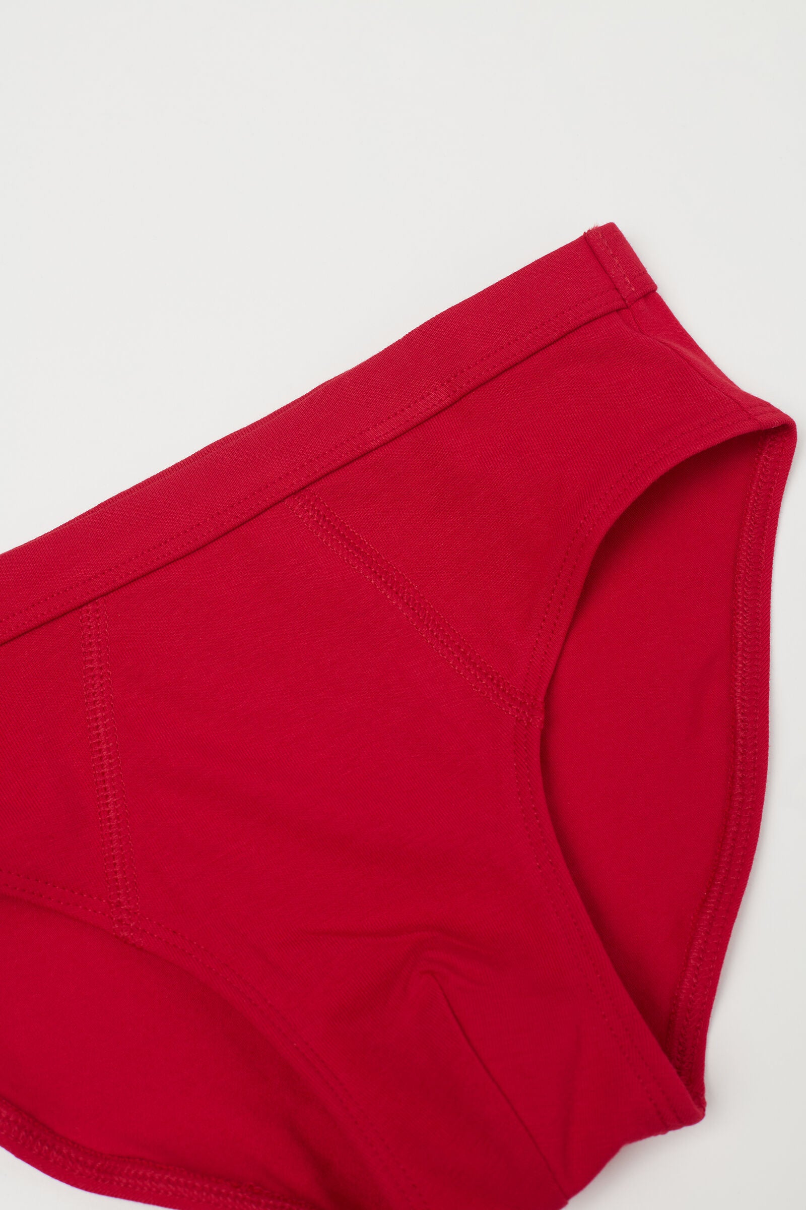 תחתוני בייסיק