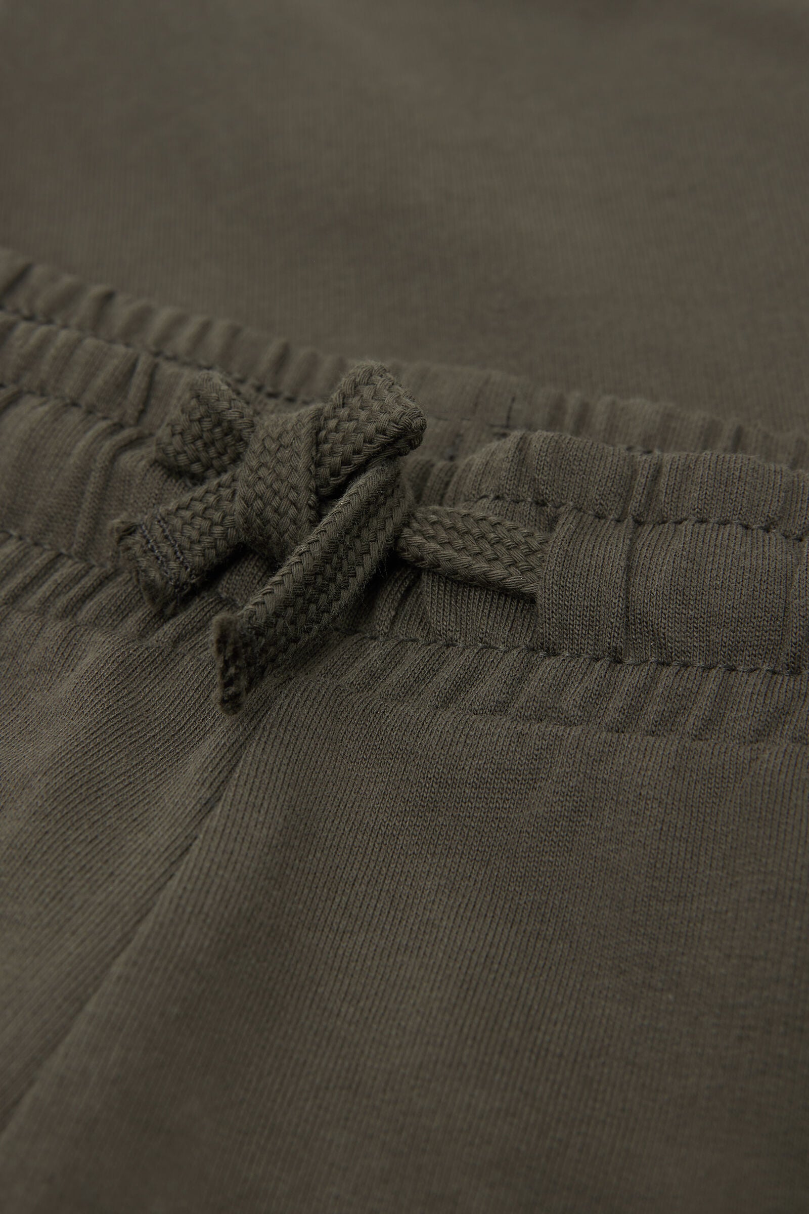 מכנסי טרנינג