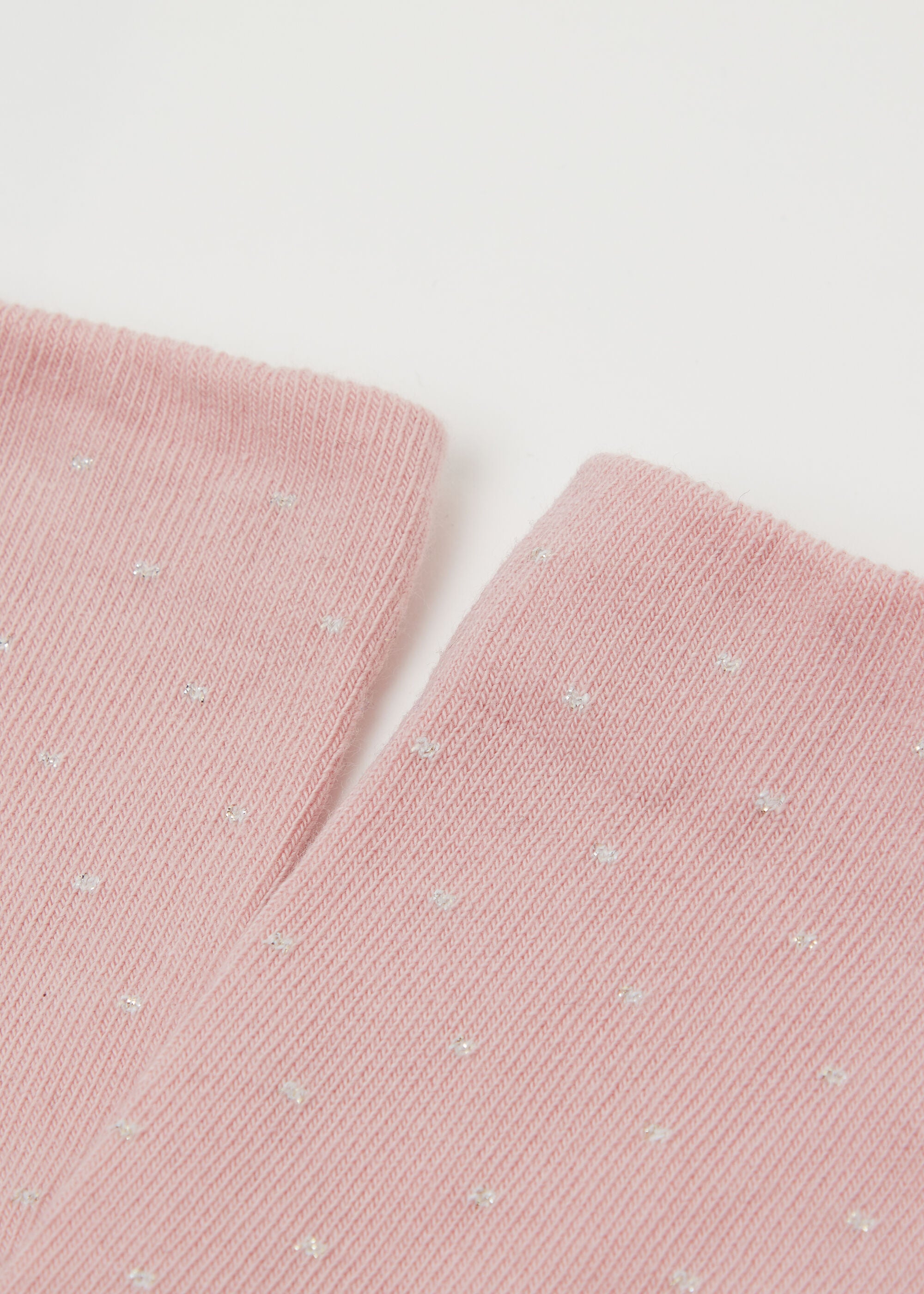 גרביים קצרות עם נקודות