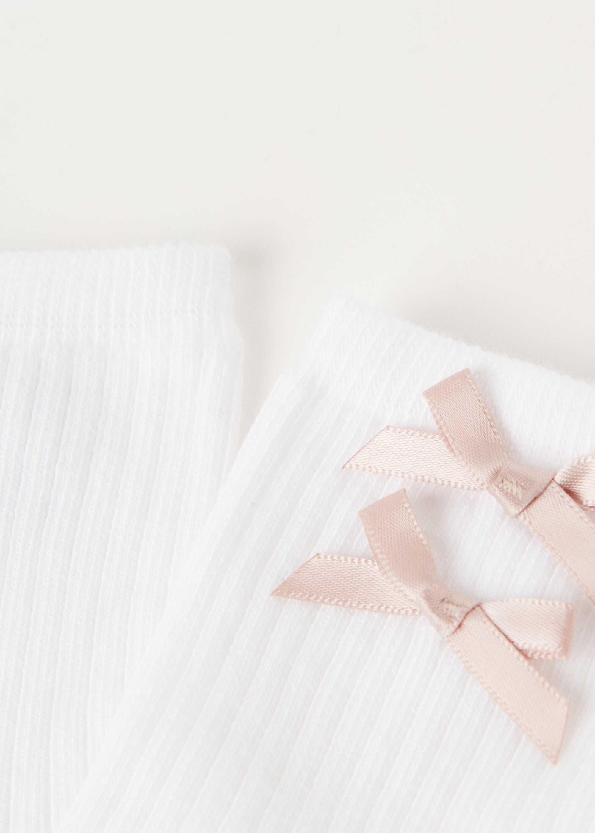 גרביים קצרות פפיונים