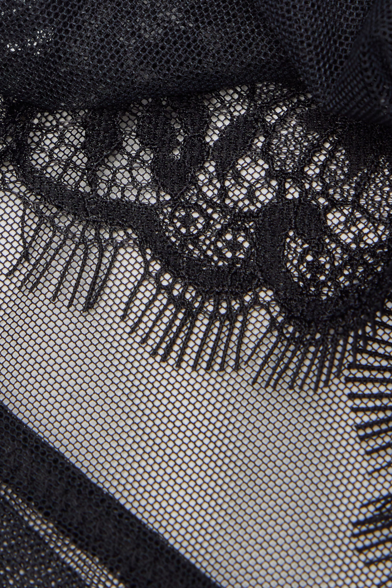 בגד גוף מבד במבוק ELEGANCE Embodied