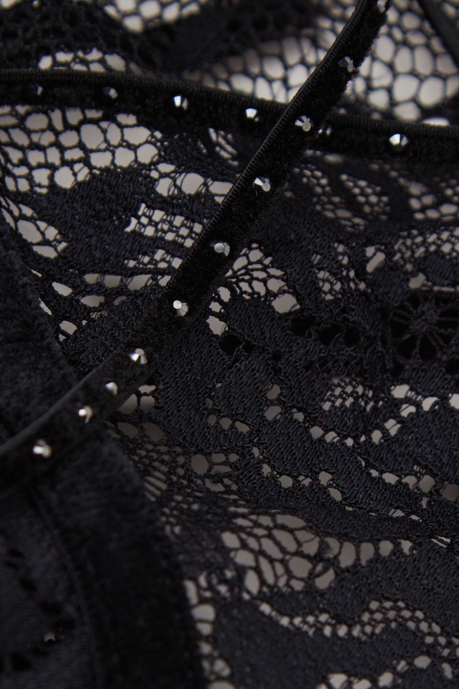 בגד גוף תחרה THE WOMAN FATAL