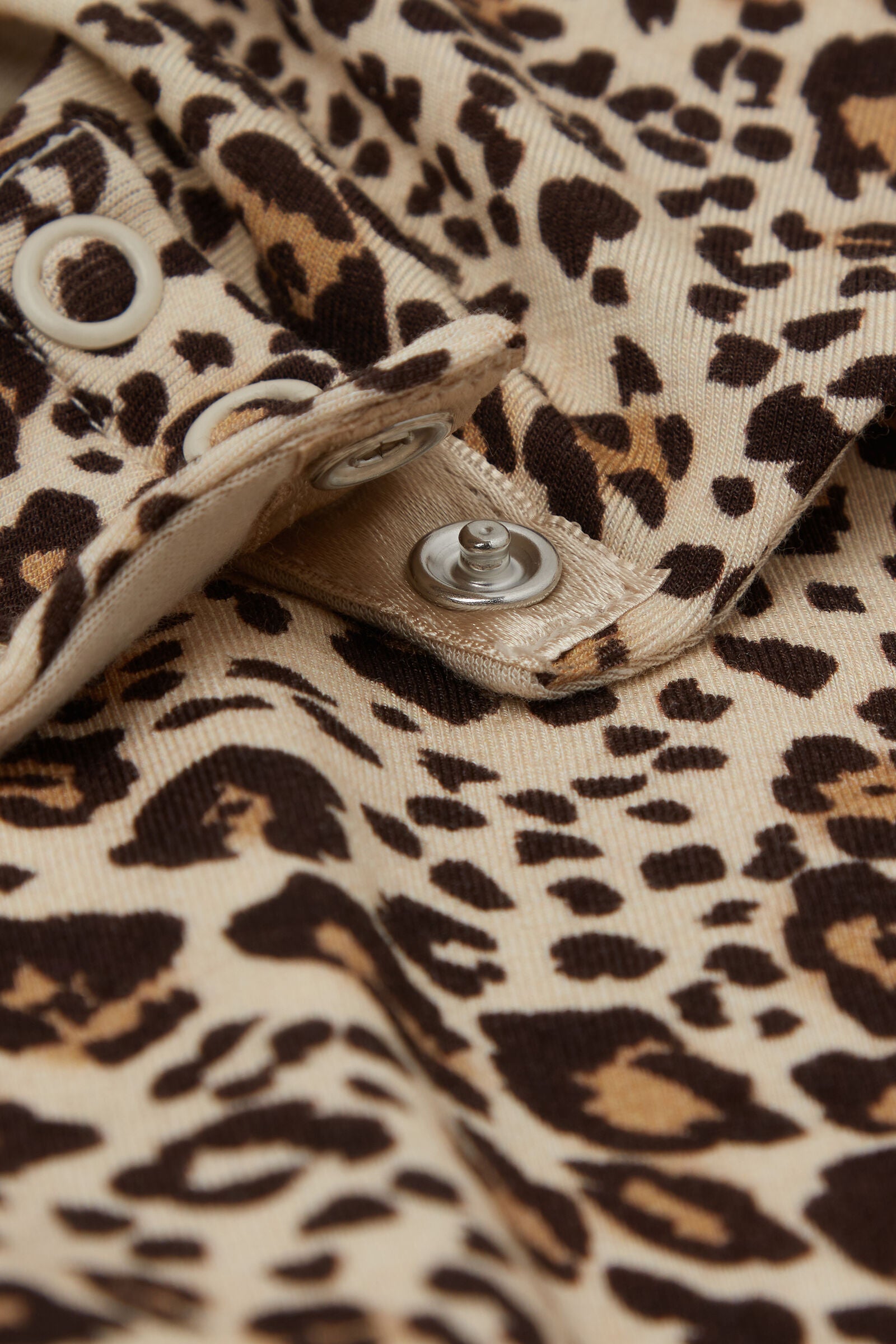 בגד גוף ויסקוזה במבוק simply Iconic