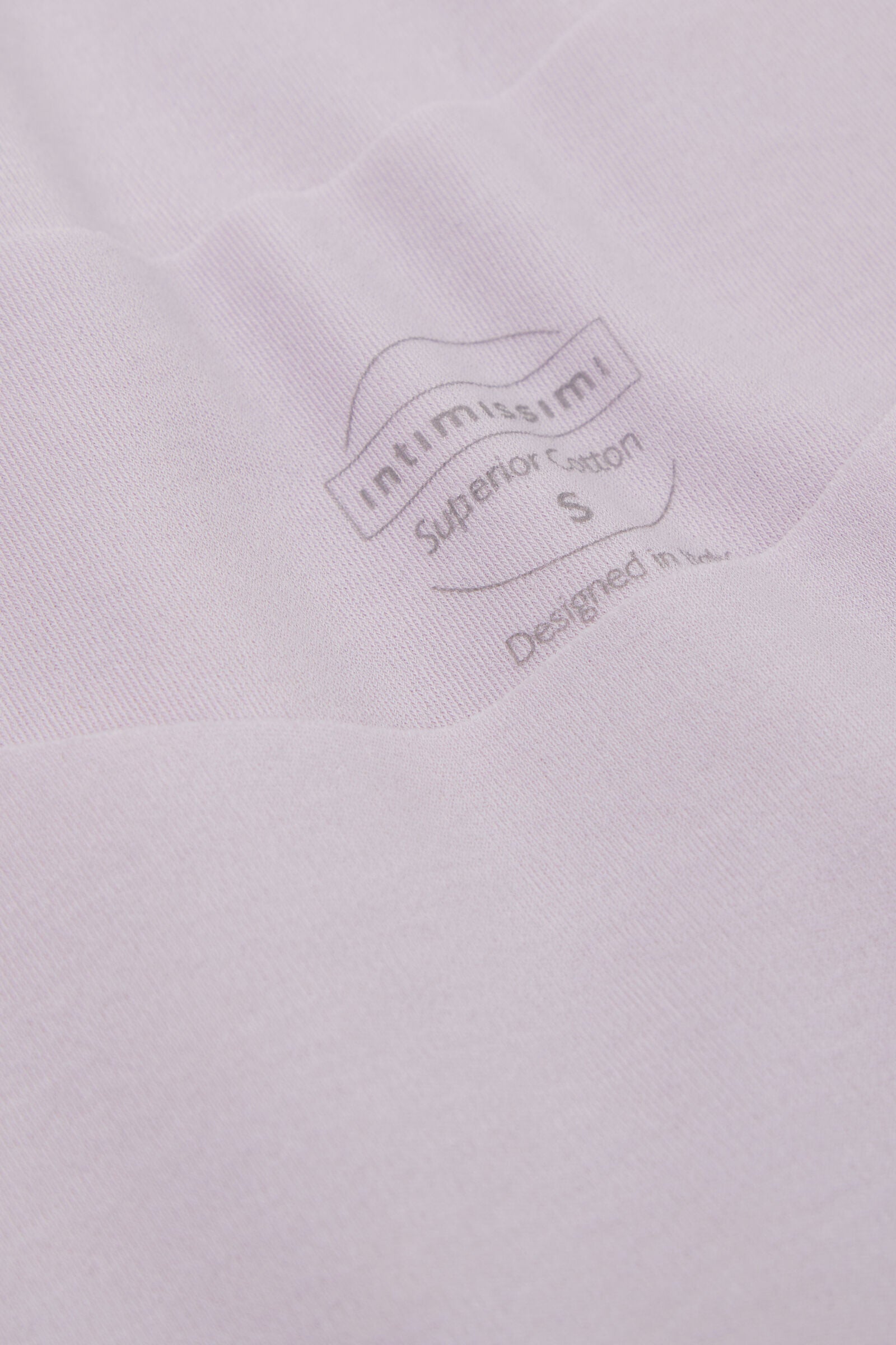 גופייה צמודה ללא תפר