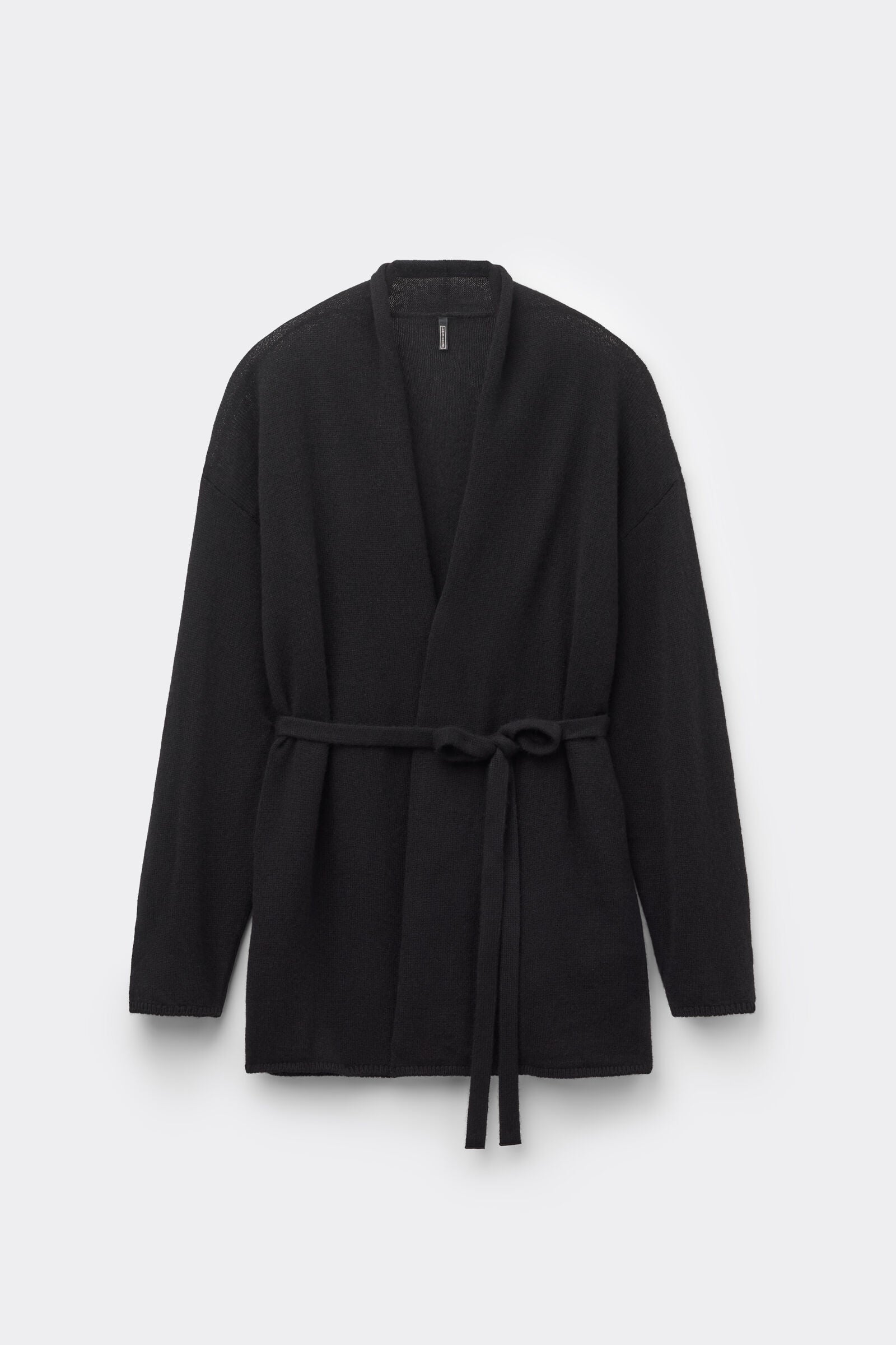 קרדיגן עם קשירה במותן מבד קשמיר