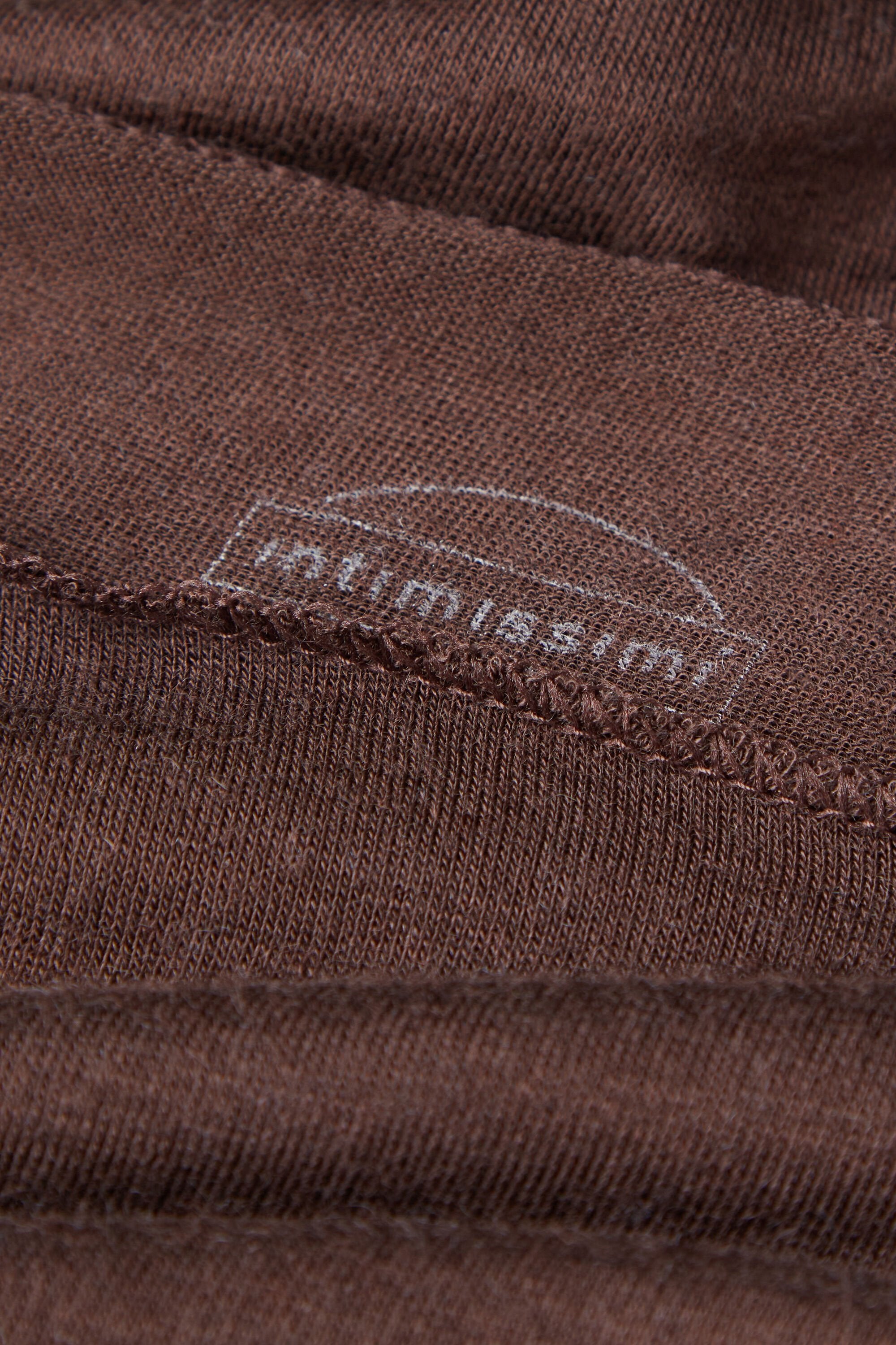 חולצת מודל קשמיר עם צווארון סירה