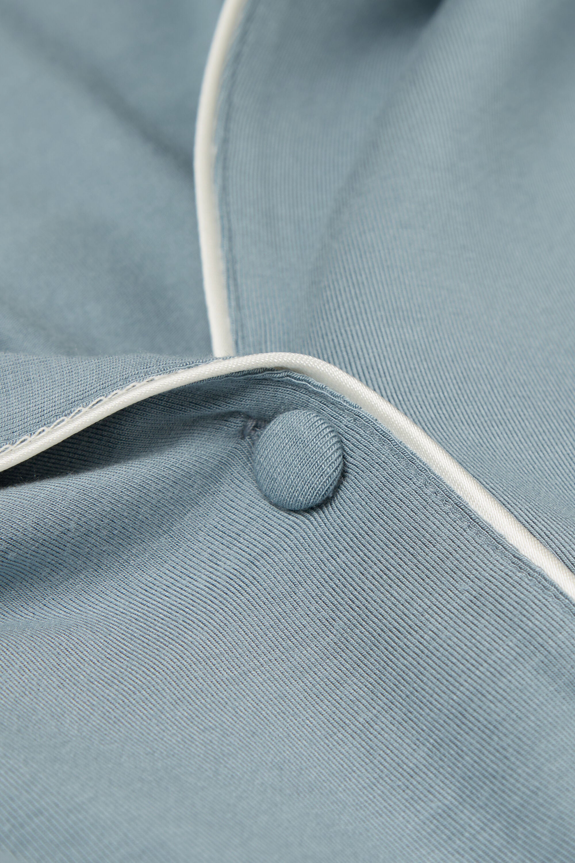 חולצת פיג'מה מכופתרת מיקרומודל