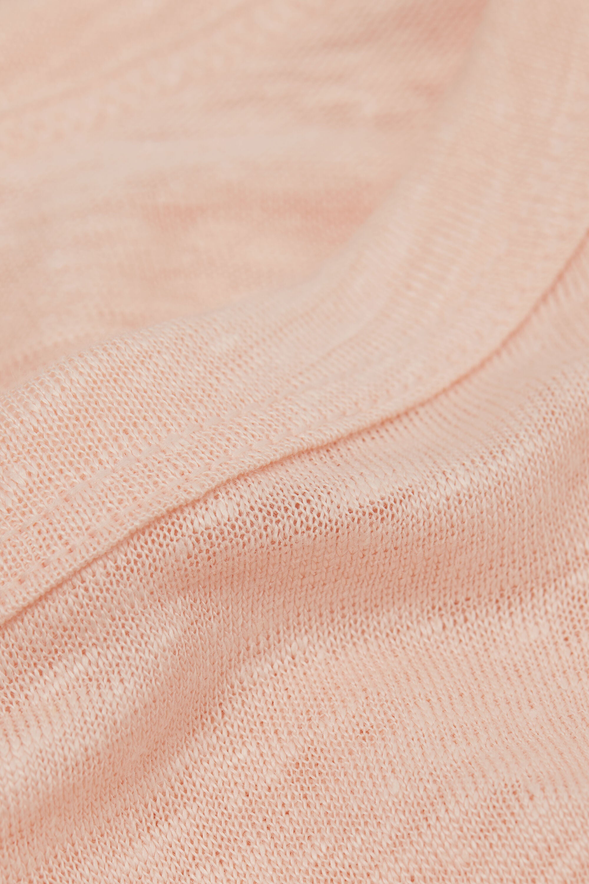 טי שירט פשתן קצרה