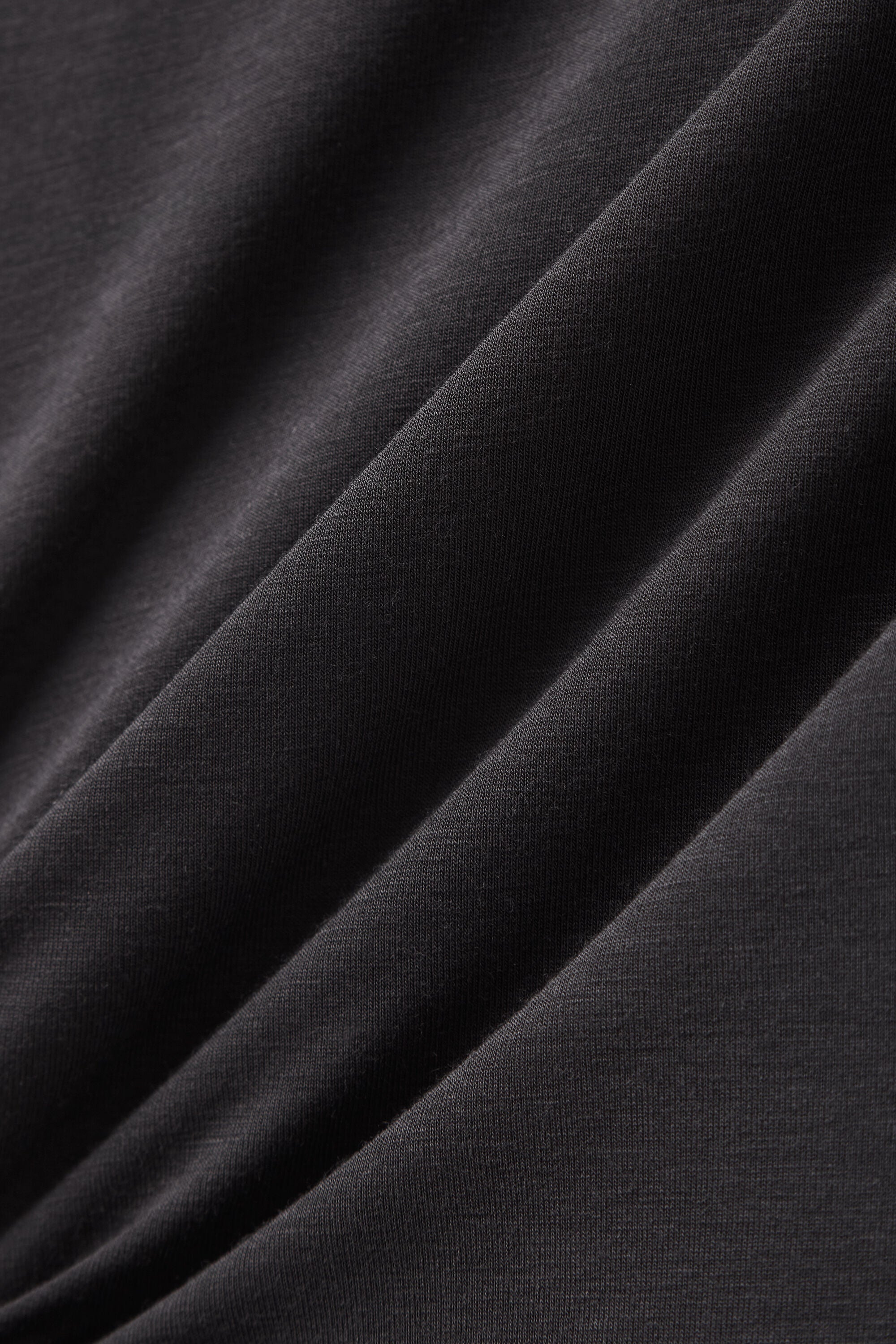 חולצת במבוק מפתח סירה