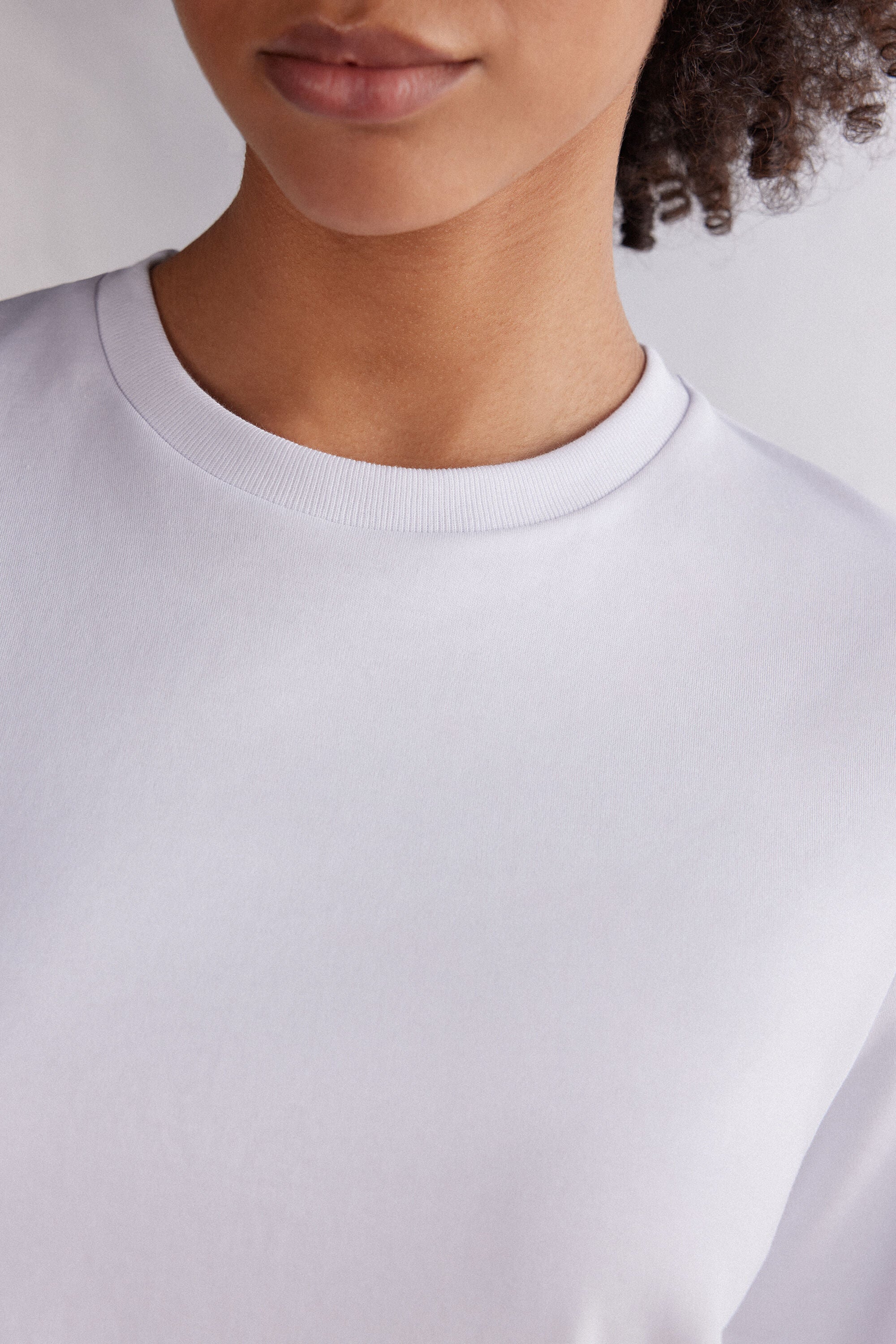 טי שירט אוברסייז קצרה