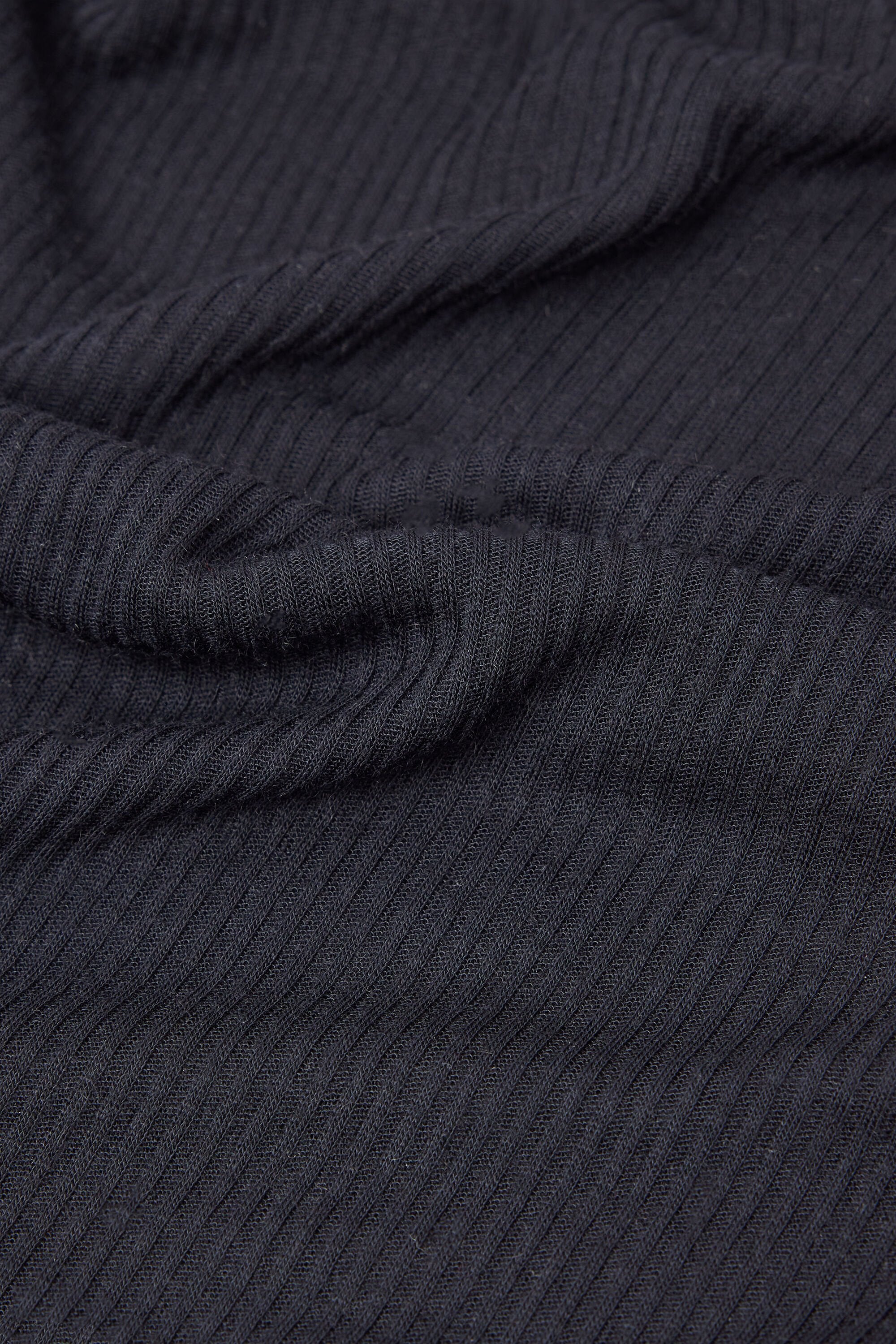 חולצת קשמיר קצרה