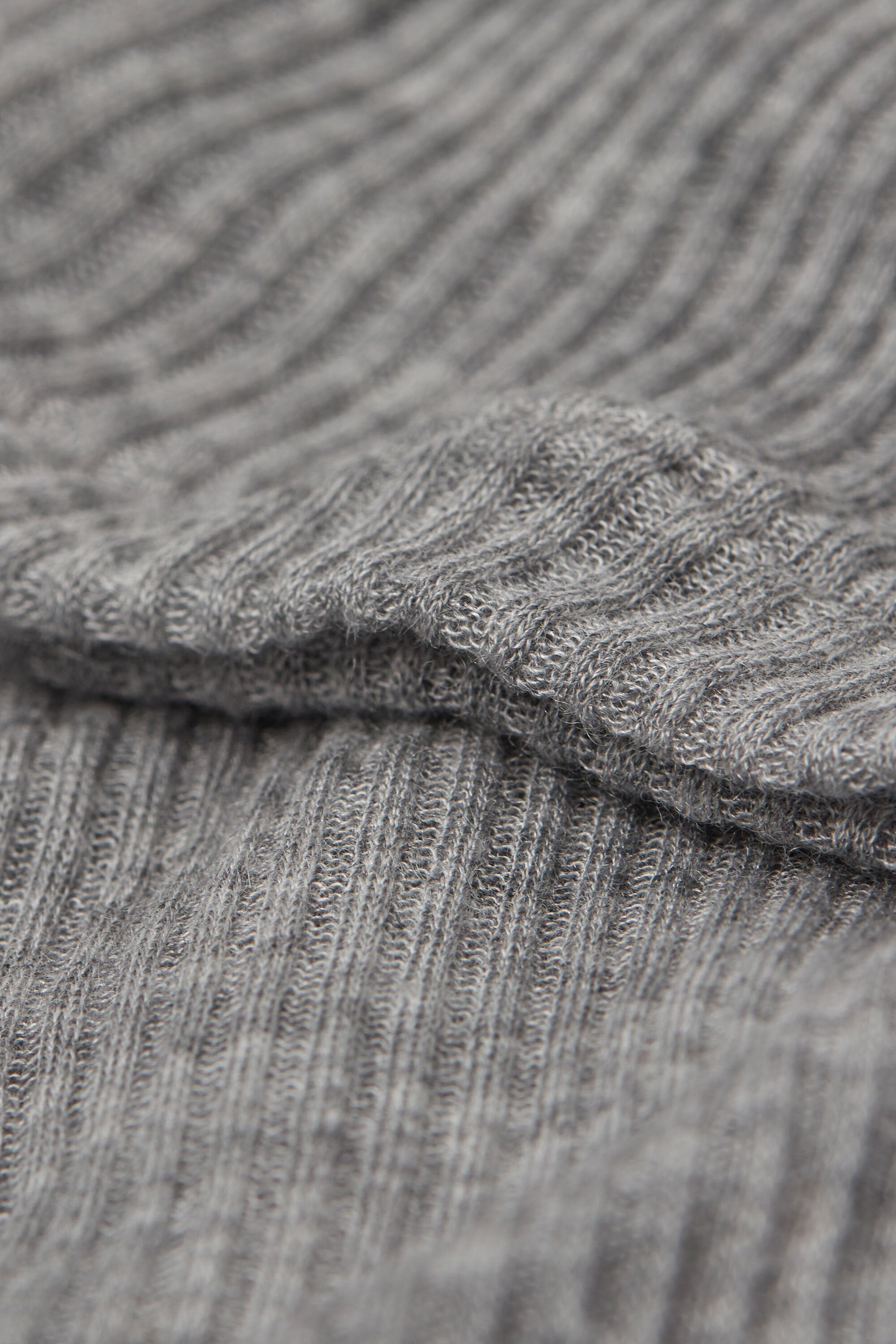 חולצת קשמיר קצרה