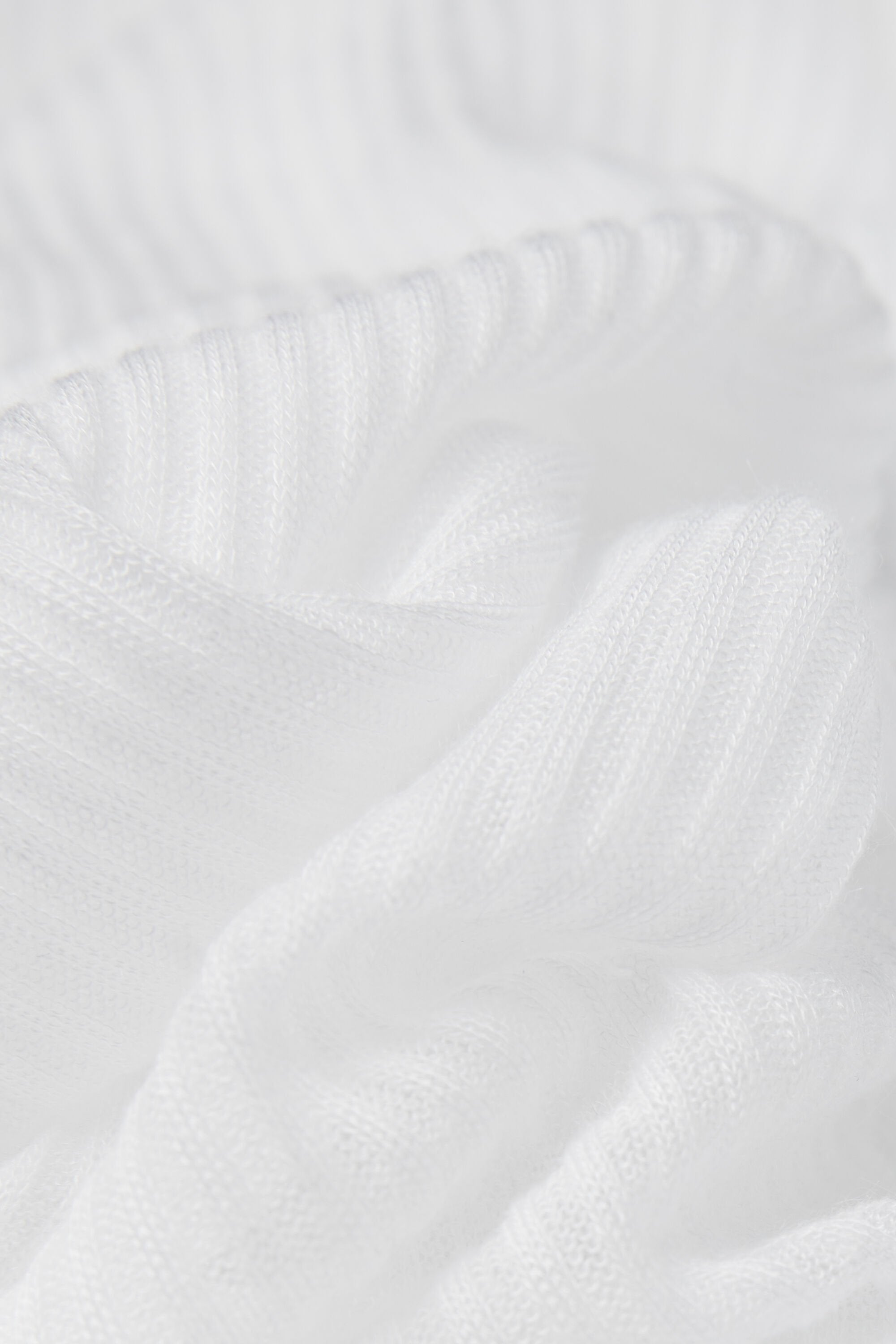 חולצת גולף מבד קשמיר