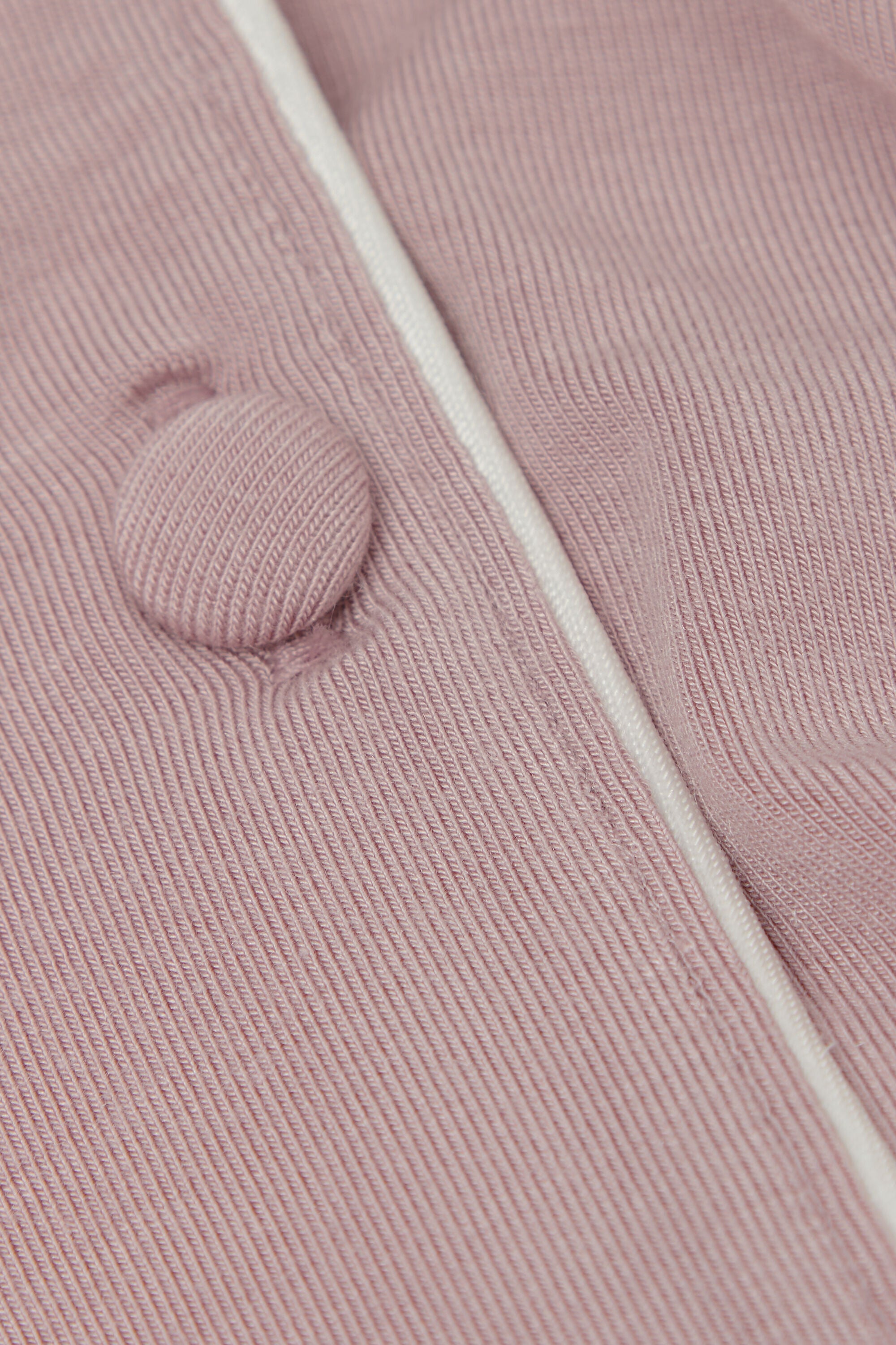 חולצה מכופתרת קצרה ממודל