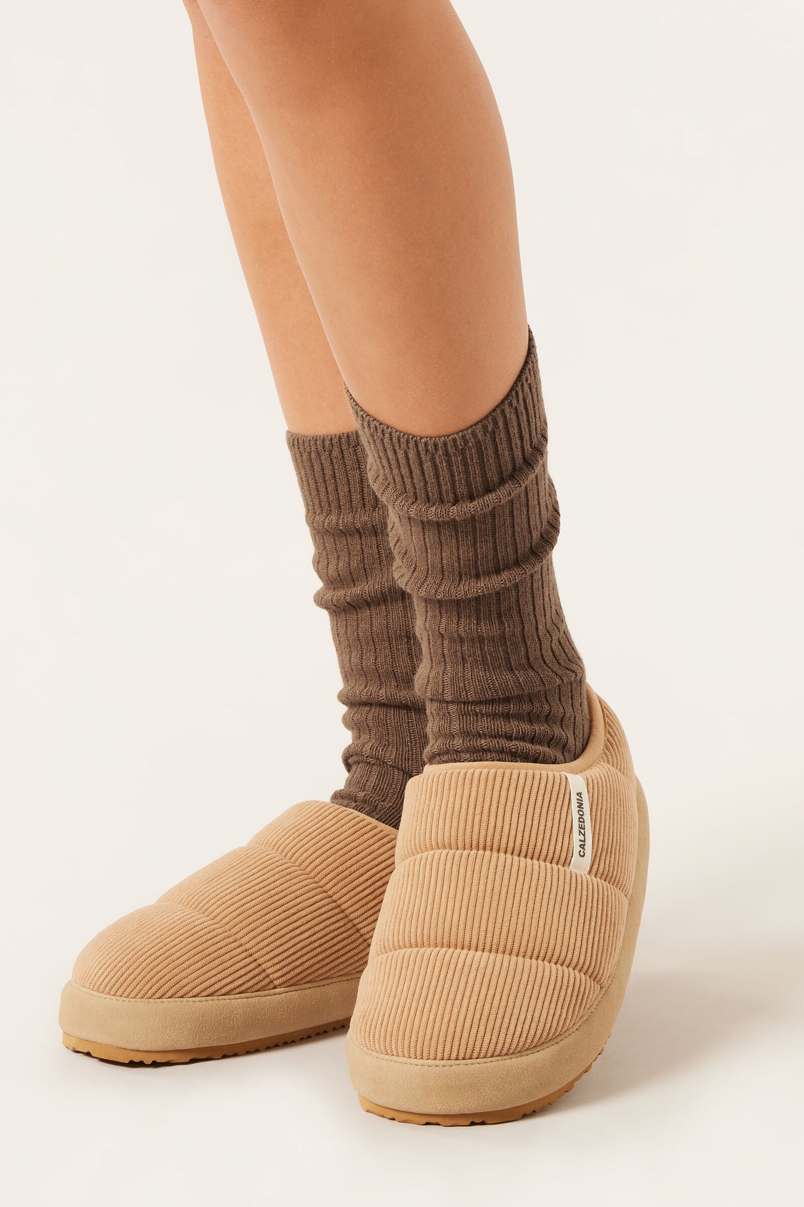 גרבי צמר קשמיר קצרות