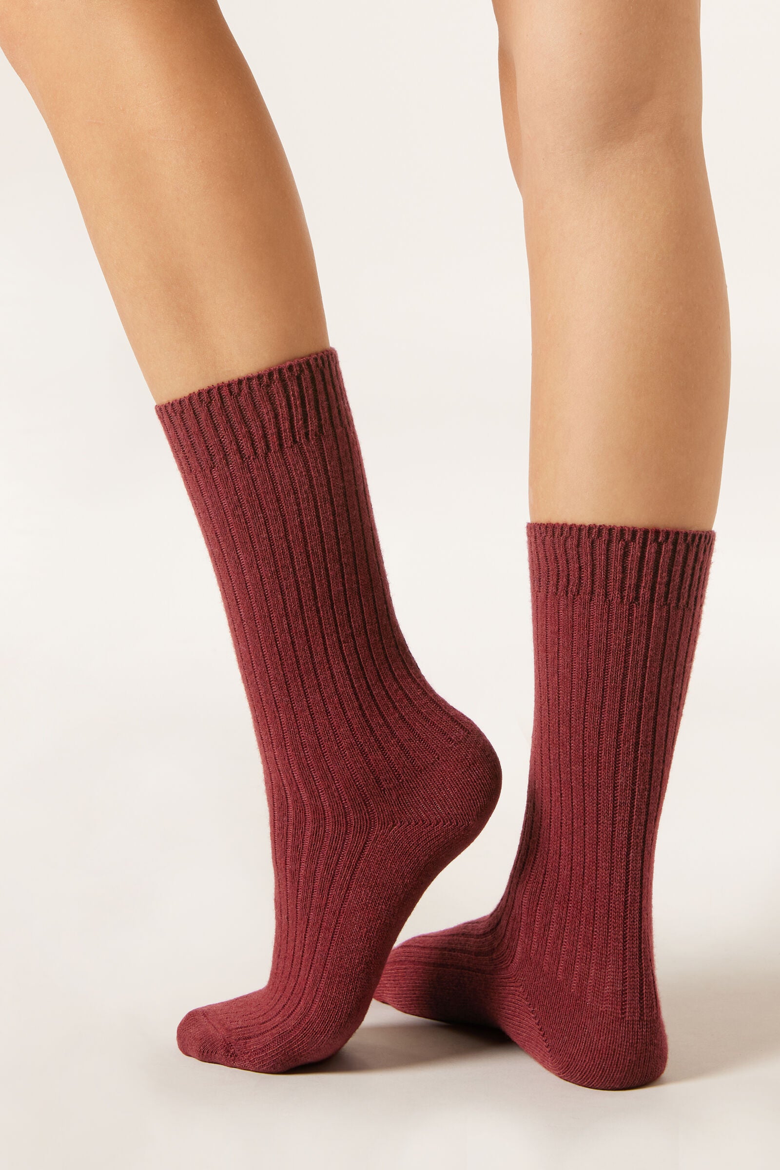 גרבי צמר קשמיר קצרות