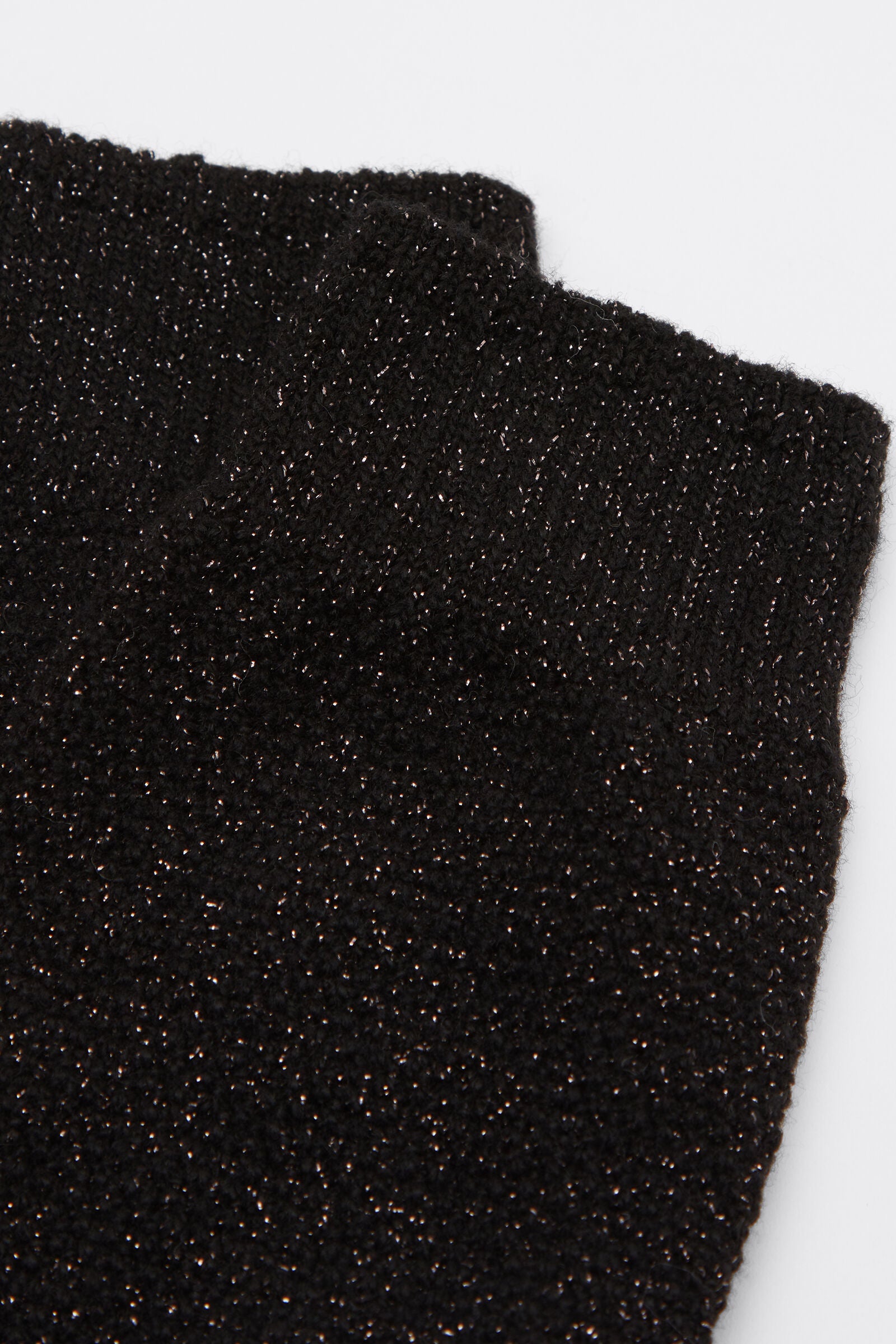 גרבי קשמיר מנצנצות