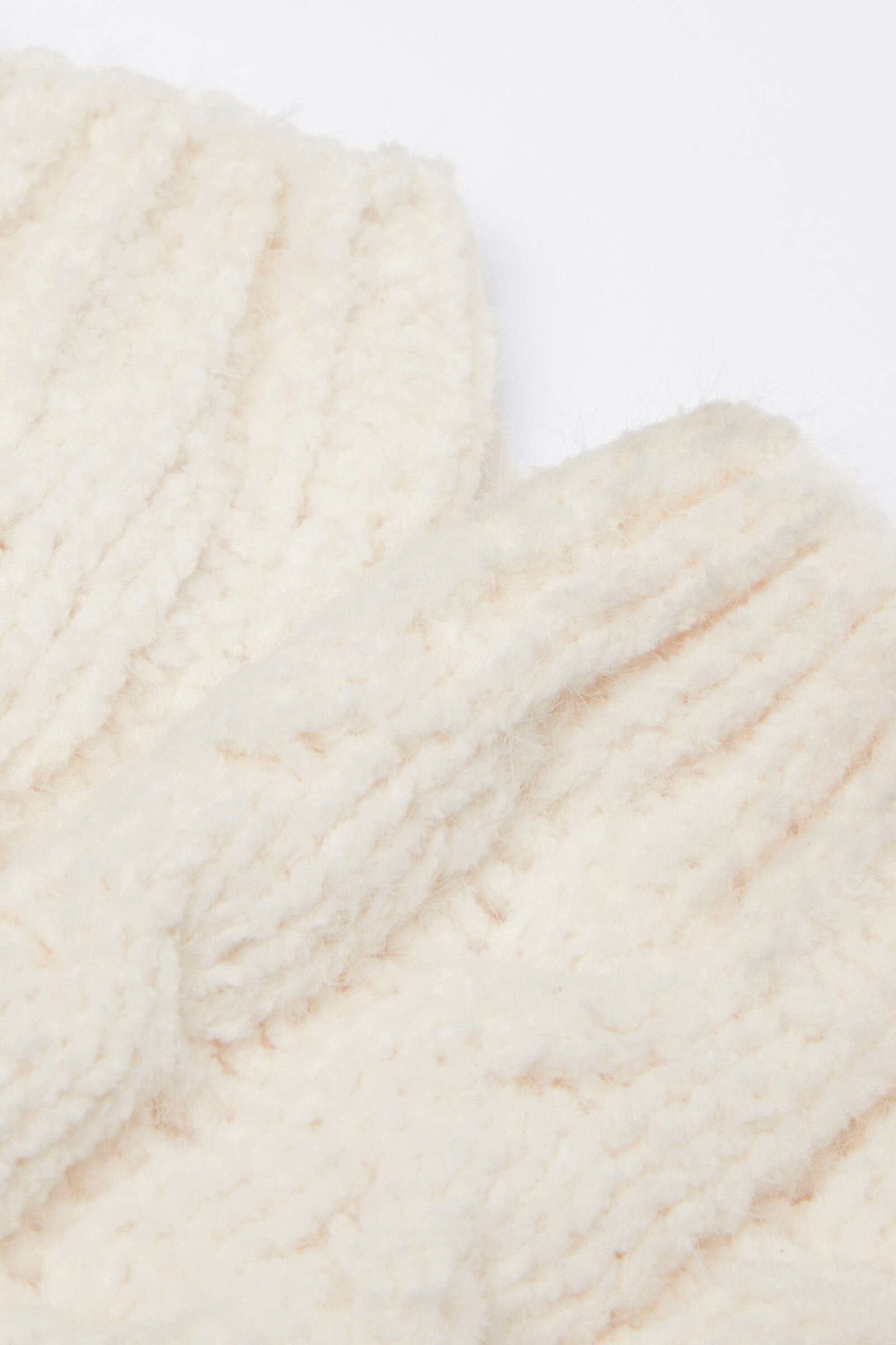 גרבי צמות עבות