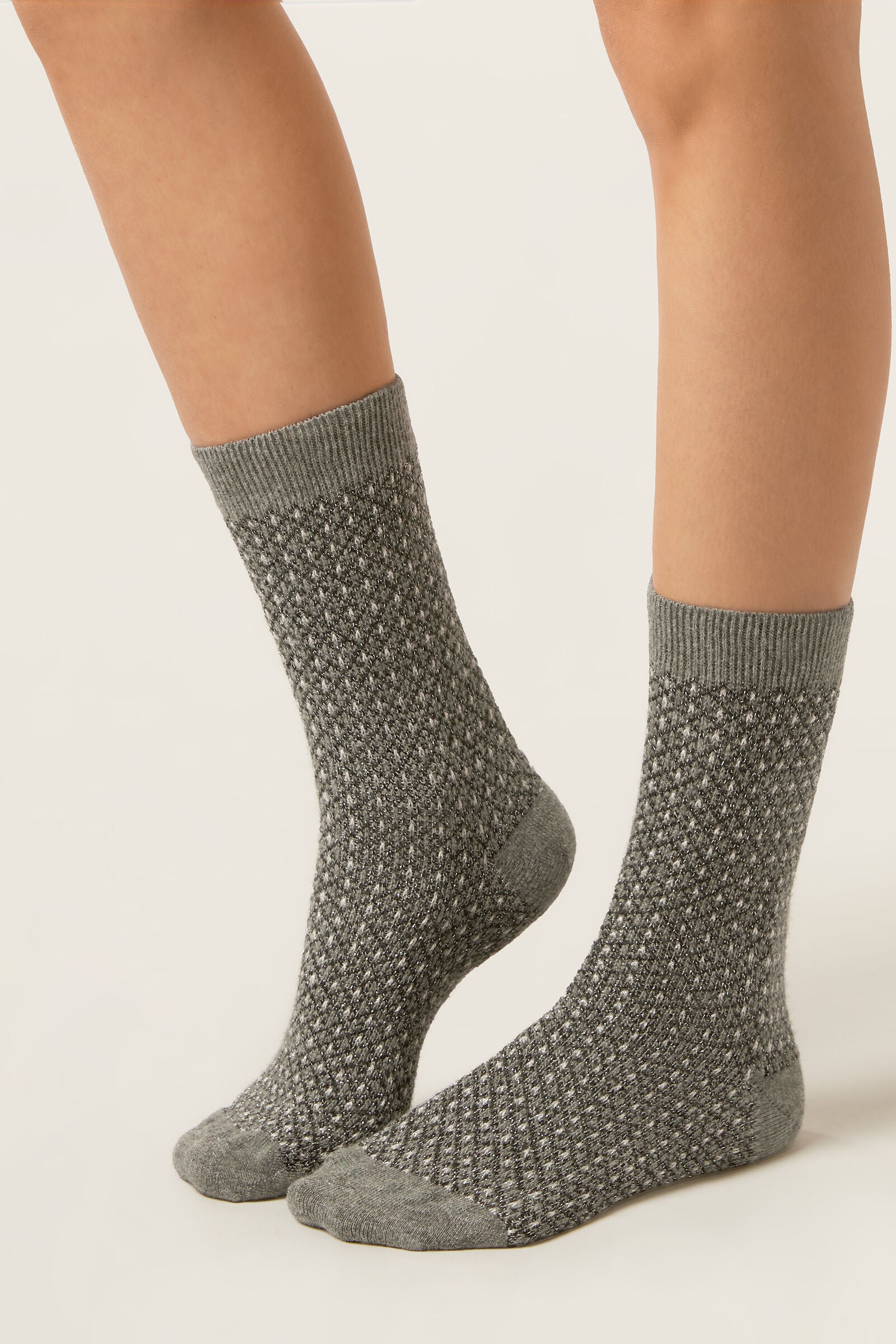 גרביים מנצנצות