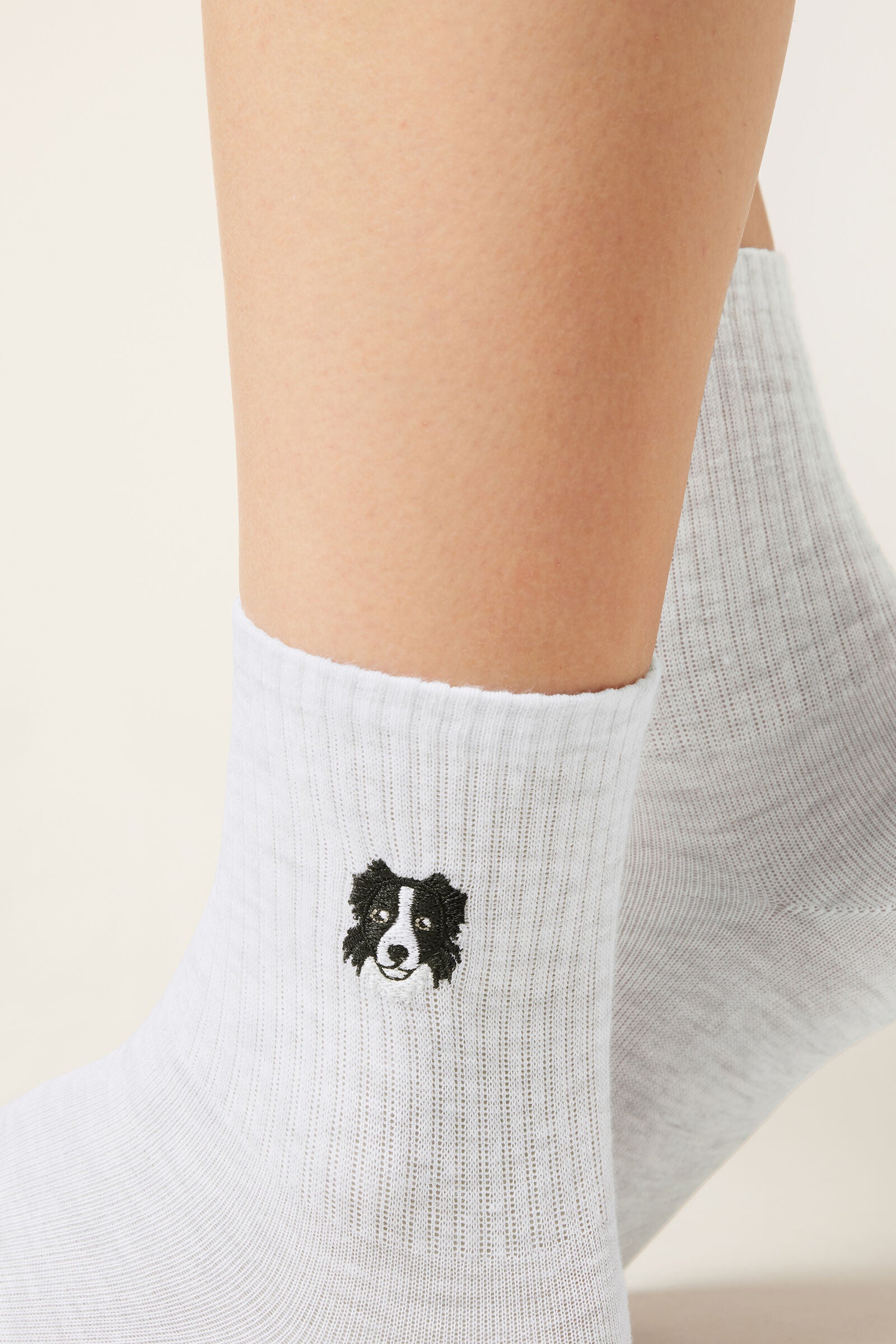 גרביים ברקמה Dogs