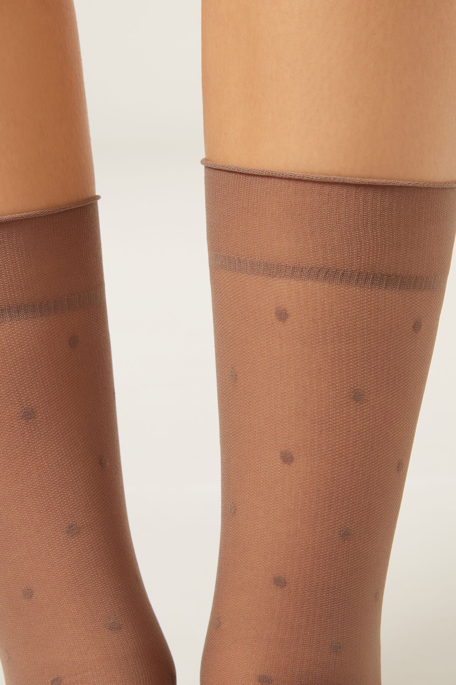 גרביים שקופים Polka Dot