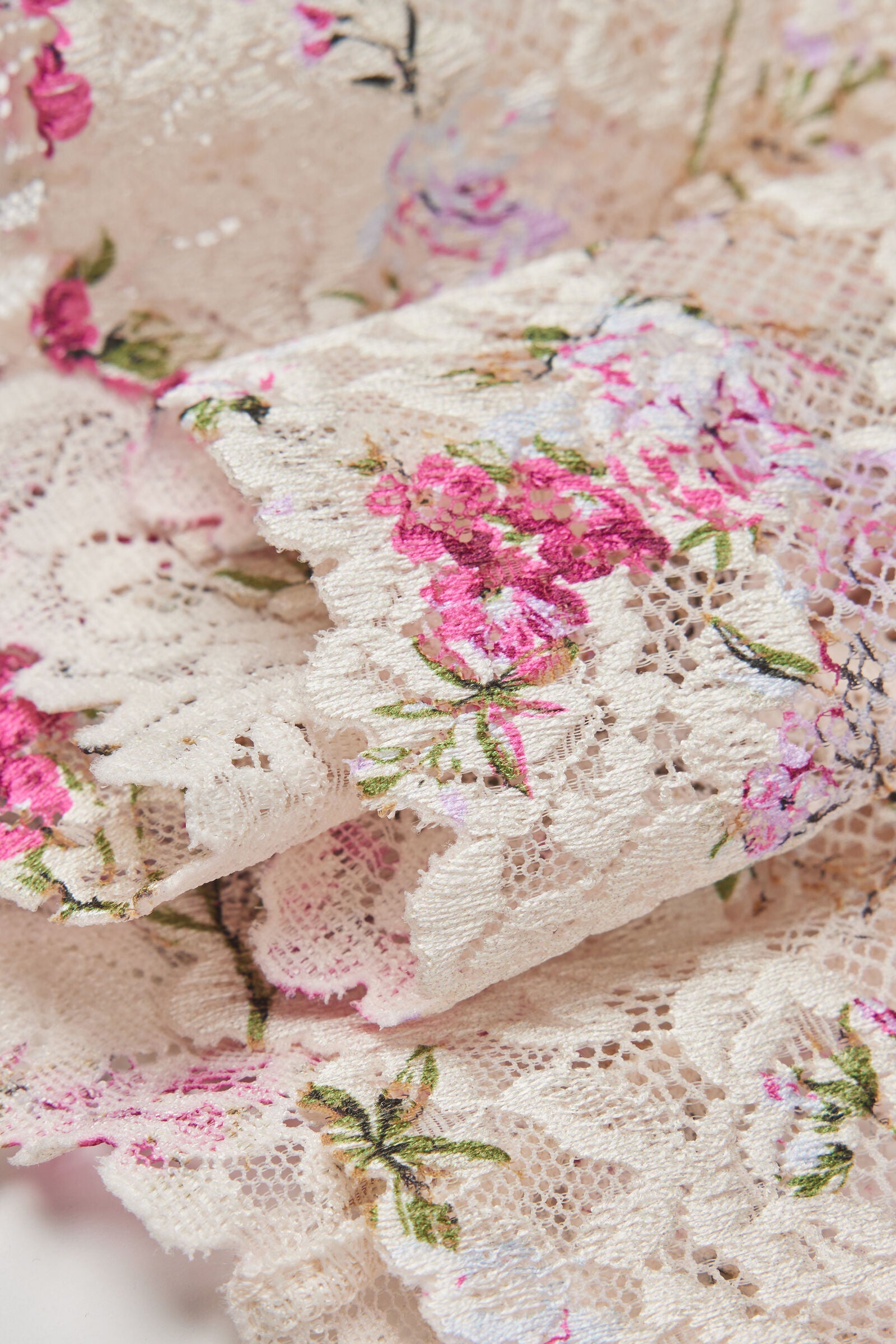 שמלת בייבידול טול ותחרה בהדפס PRETTY FLOWERS